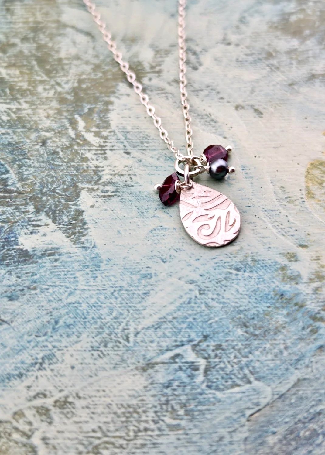 Silver-Pendant-Garnet-Pearl-2.jpg