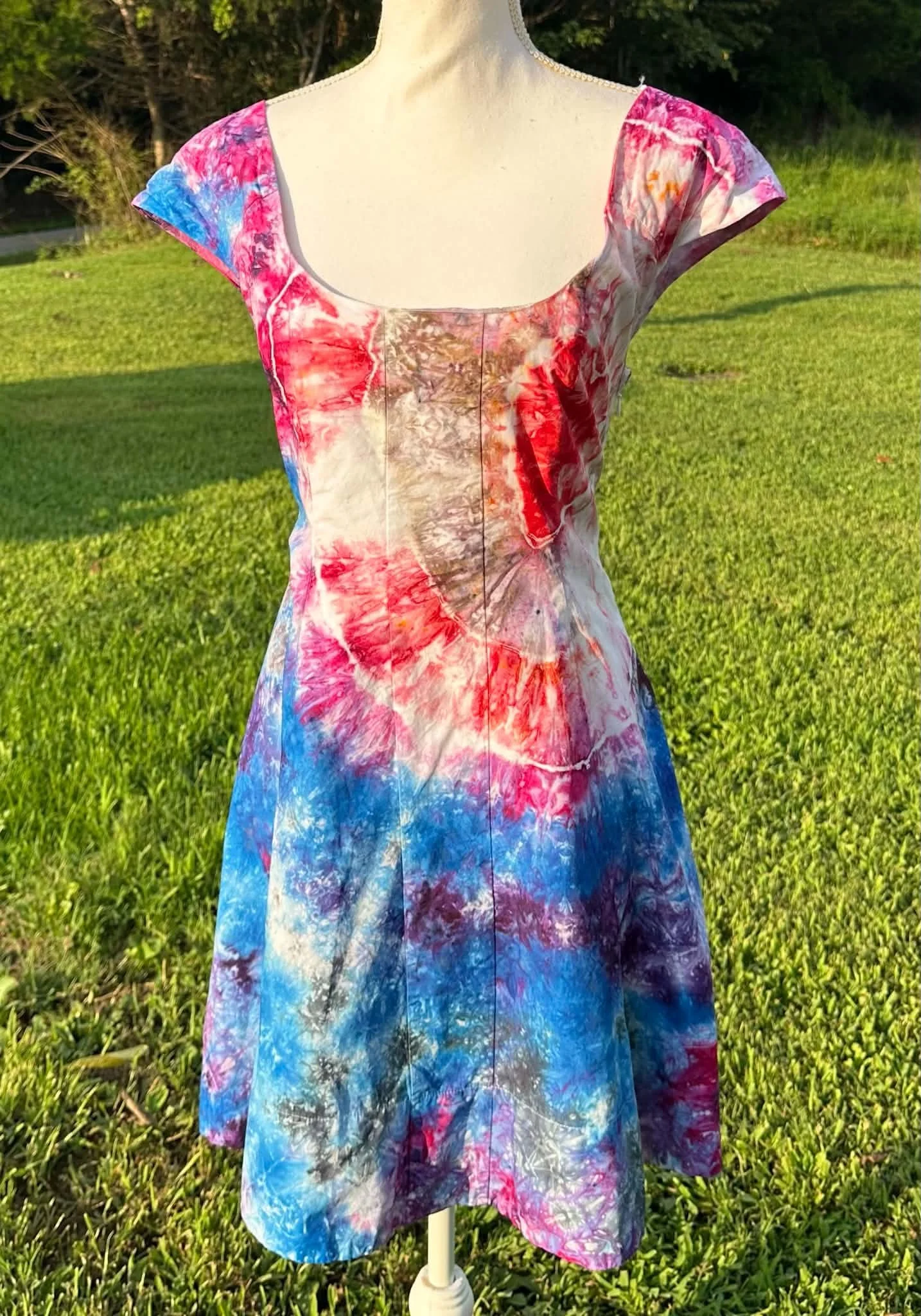Heart Dress - Size 8