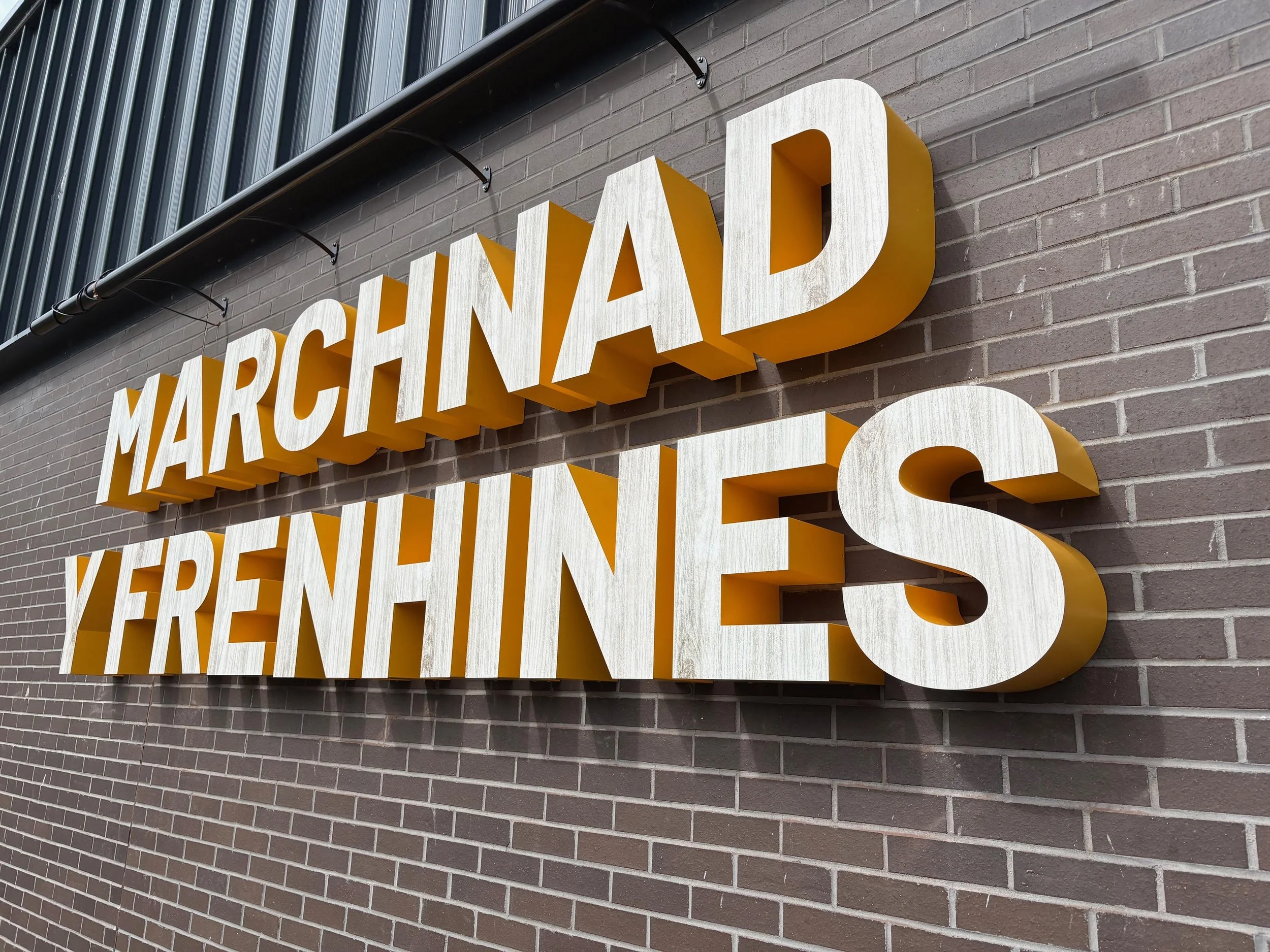 Rhyl Market - Wood Effect Letters 4.jpg