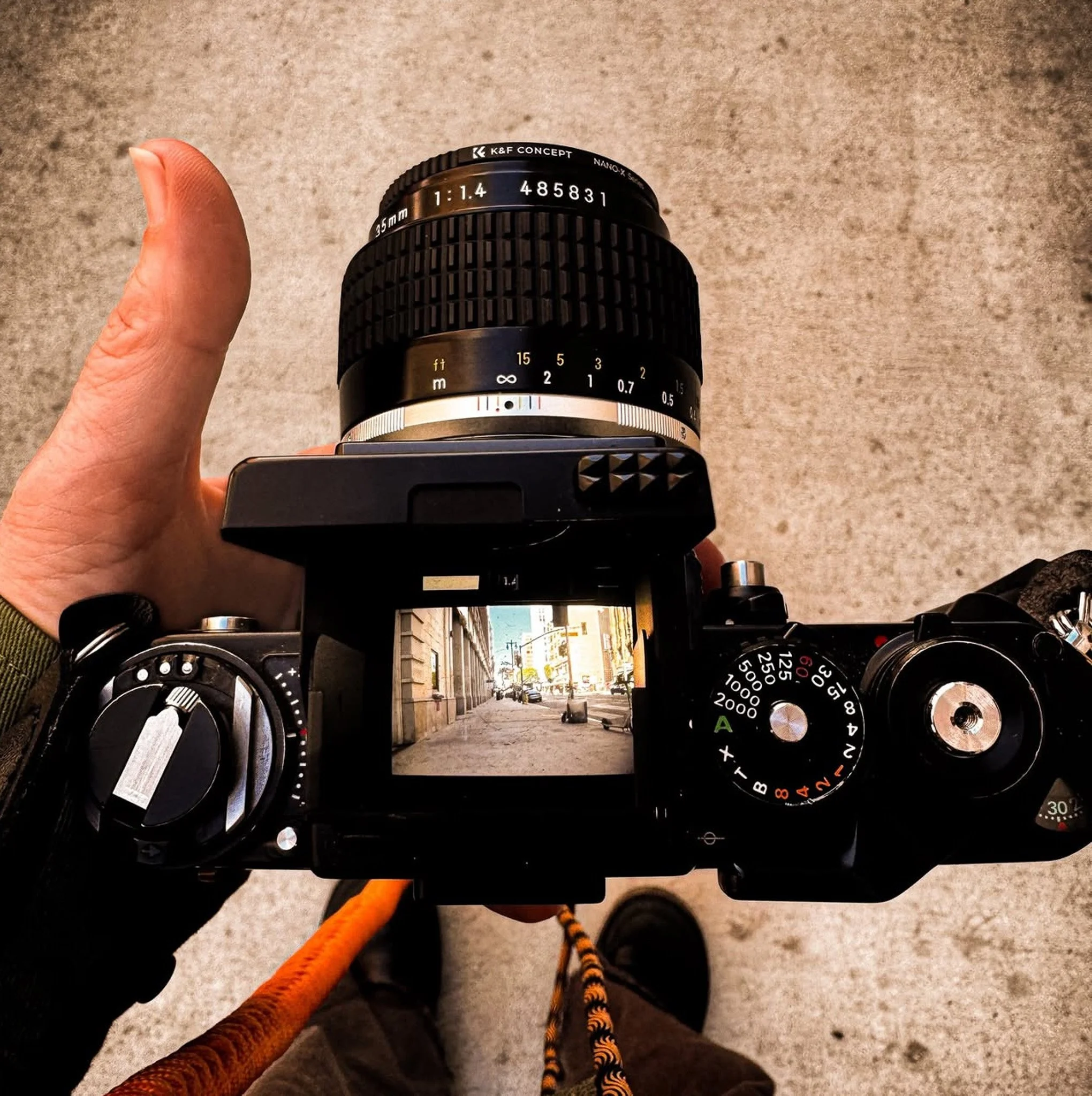 Downtown LA using the Horiz Viewfinder