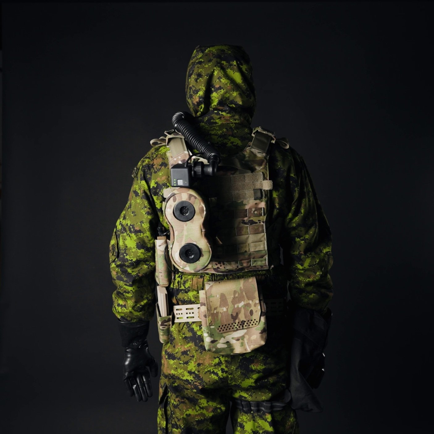 CD-PAPR with Dual-Filter Manifold on User in CBRN suit