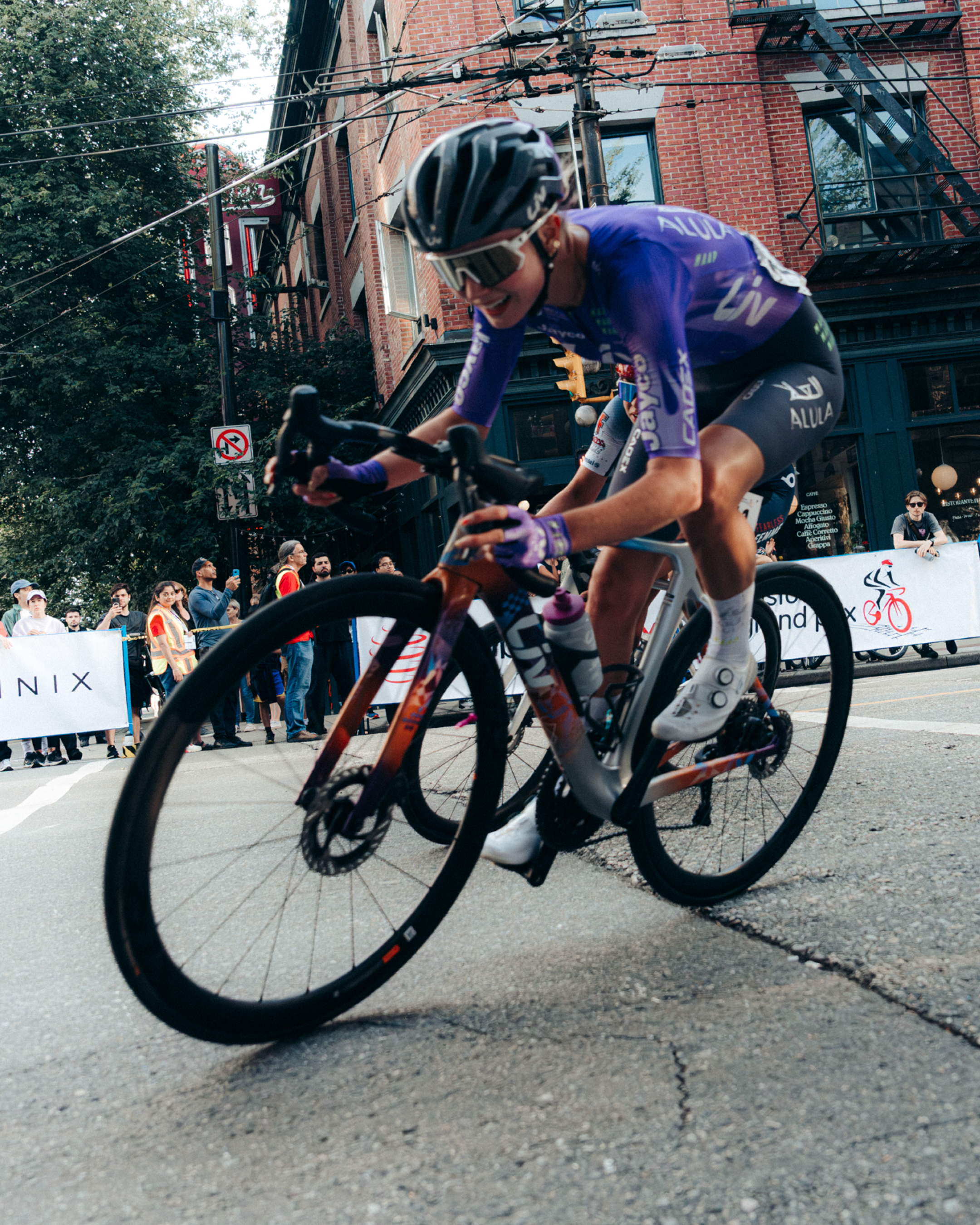 GastownGrandprix-15.png