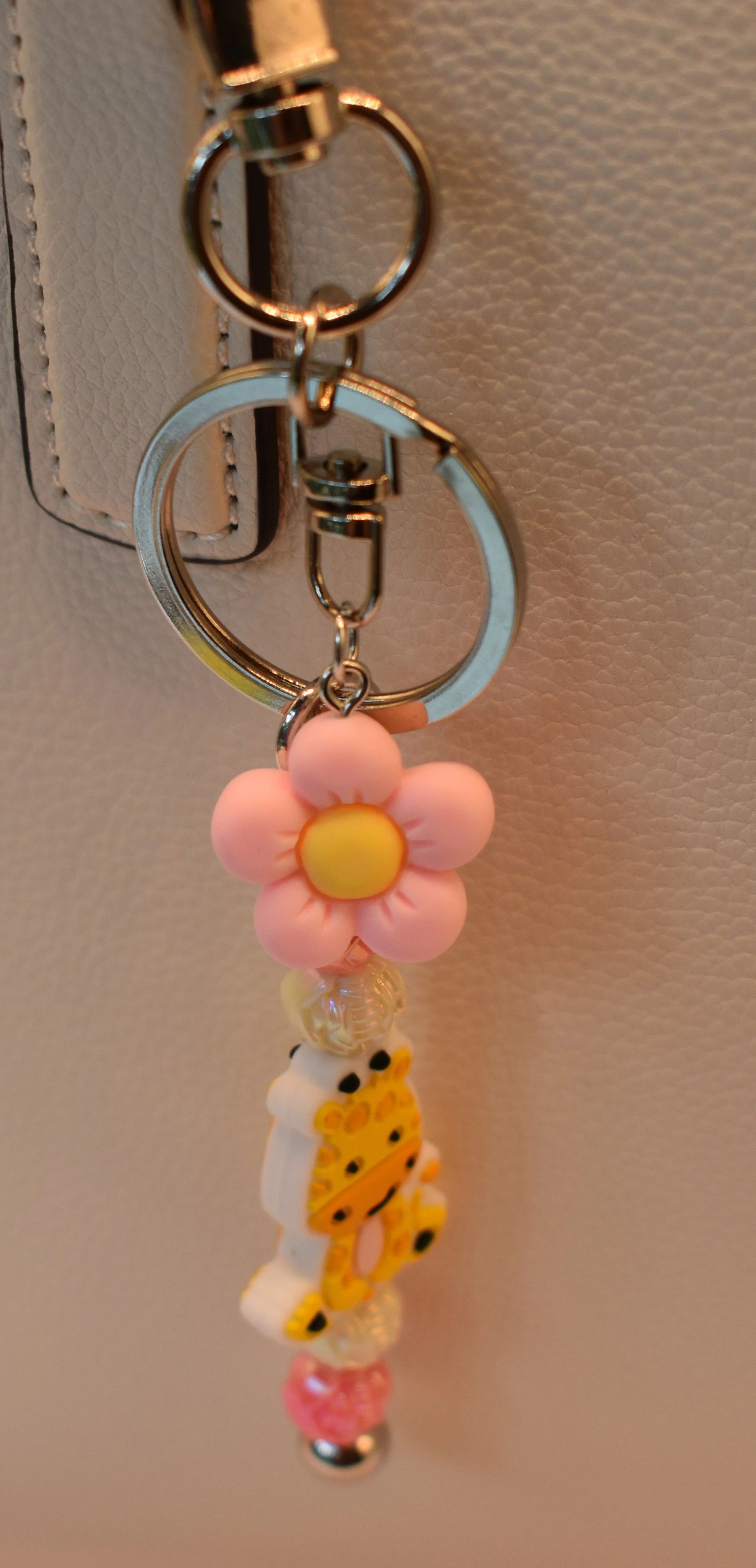 giraffe_purse shot 1.JPG