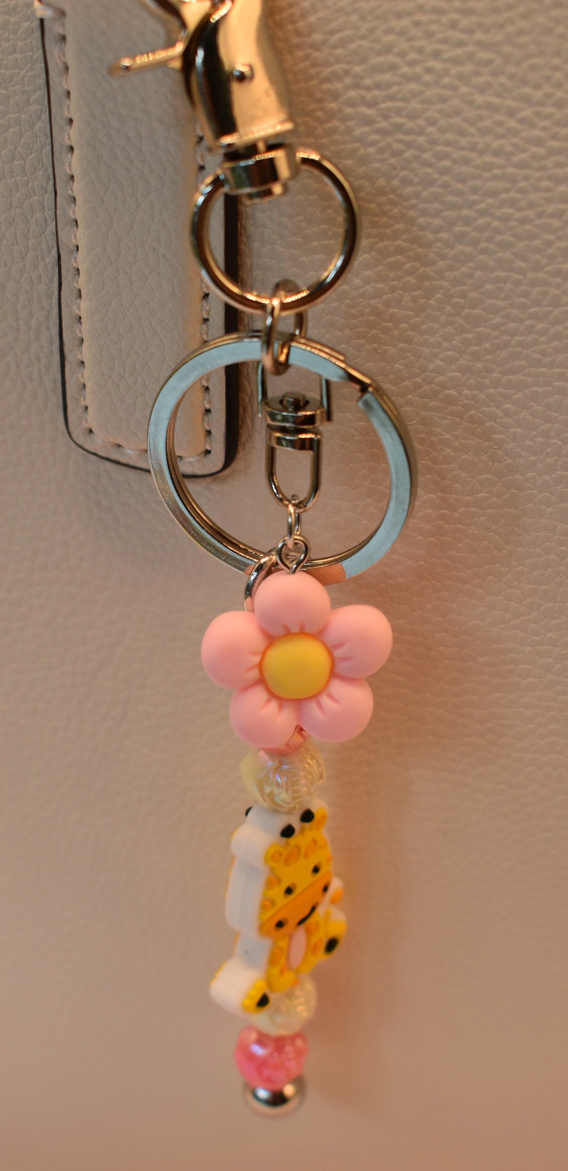 giraffe_purse shot 2.JPG