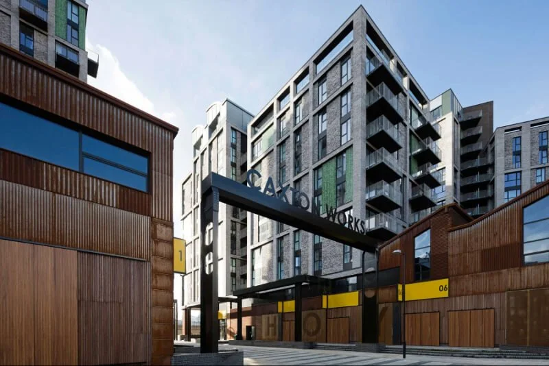 Calm convenient location Caxton Works 4 minutes walk from the station