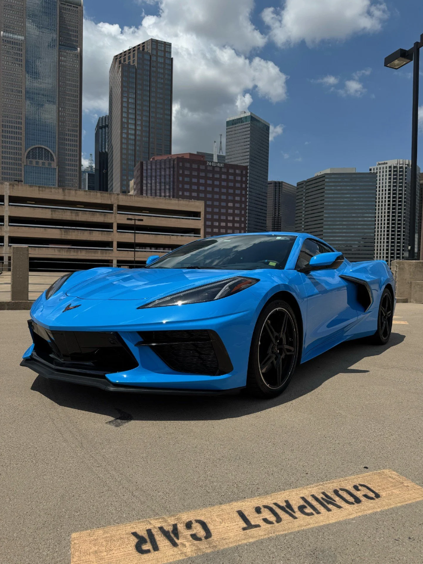 Corvette C8