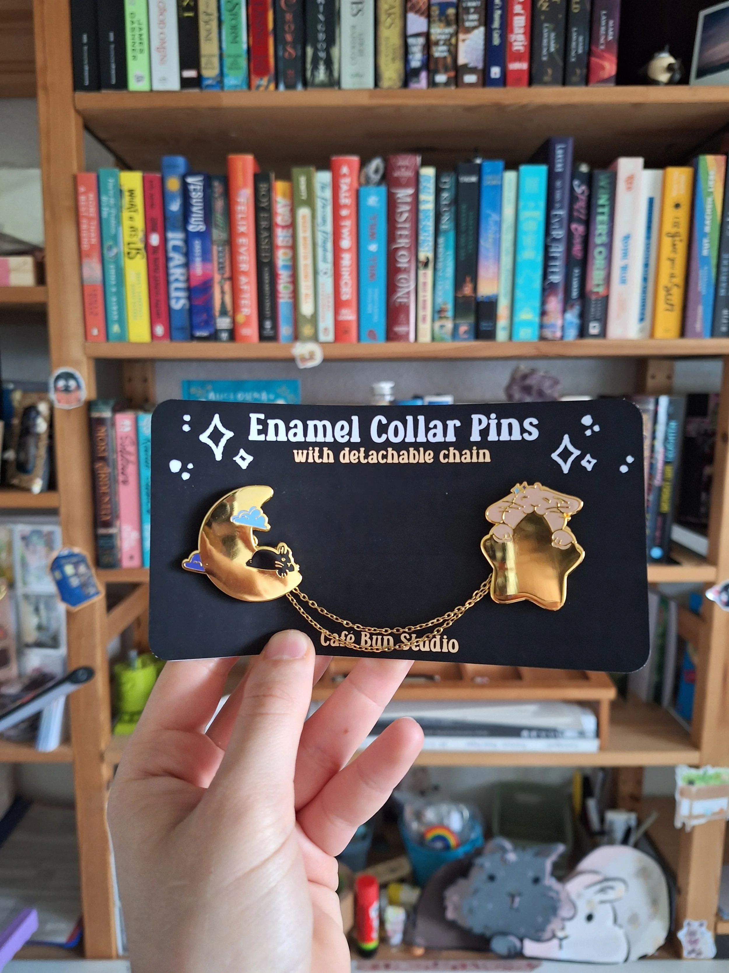 Sun&Moon Bun Enamel Collar Pins