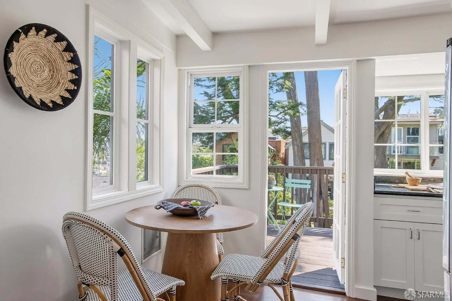 An image of the Cultural Center.