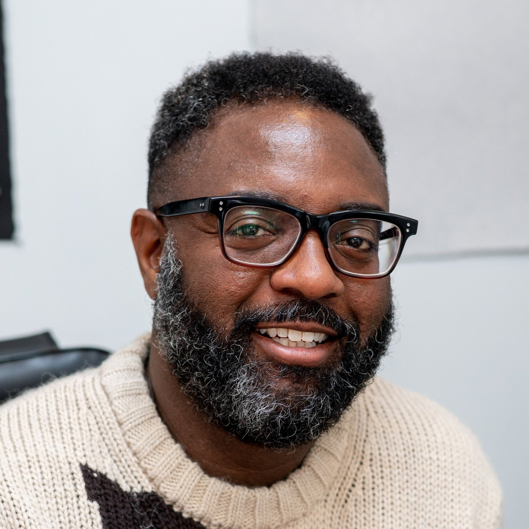 Dwayne Betts.jpg