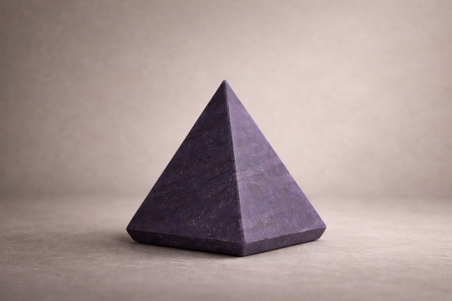 Pyramid Violet.png