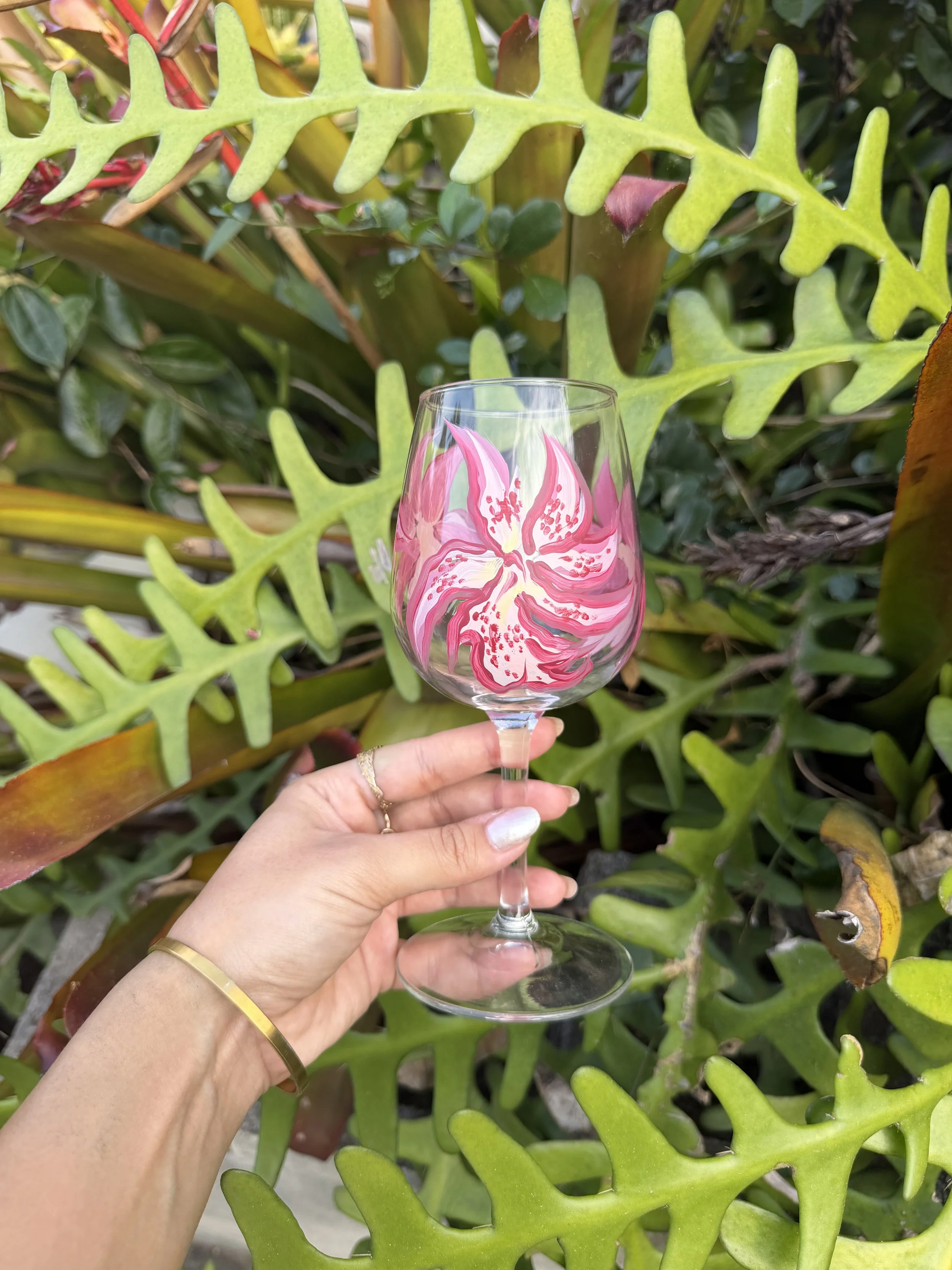 The Fuschia Orchid Glass