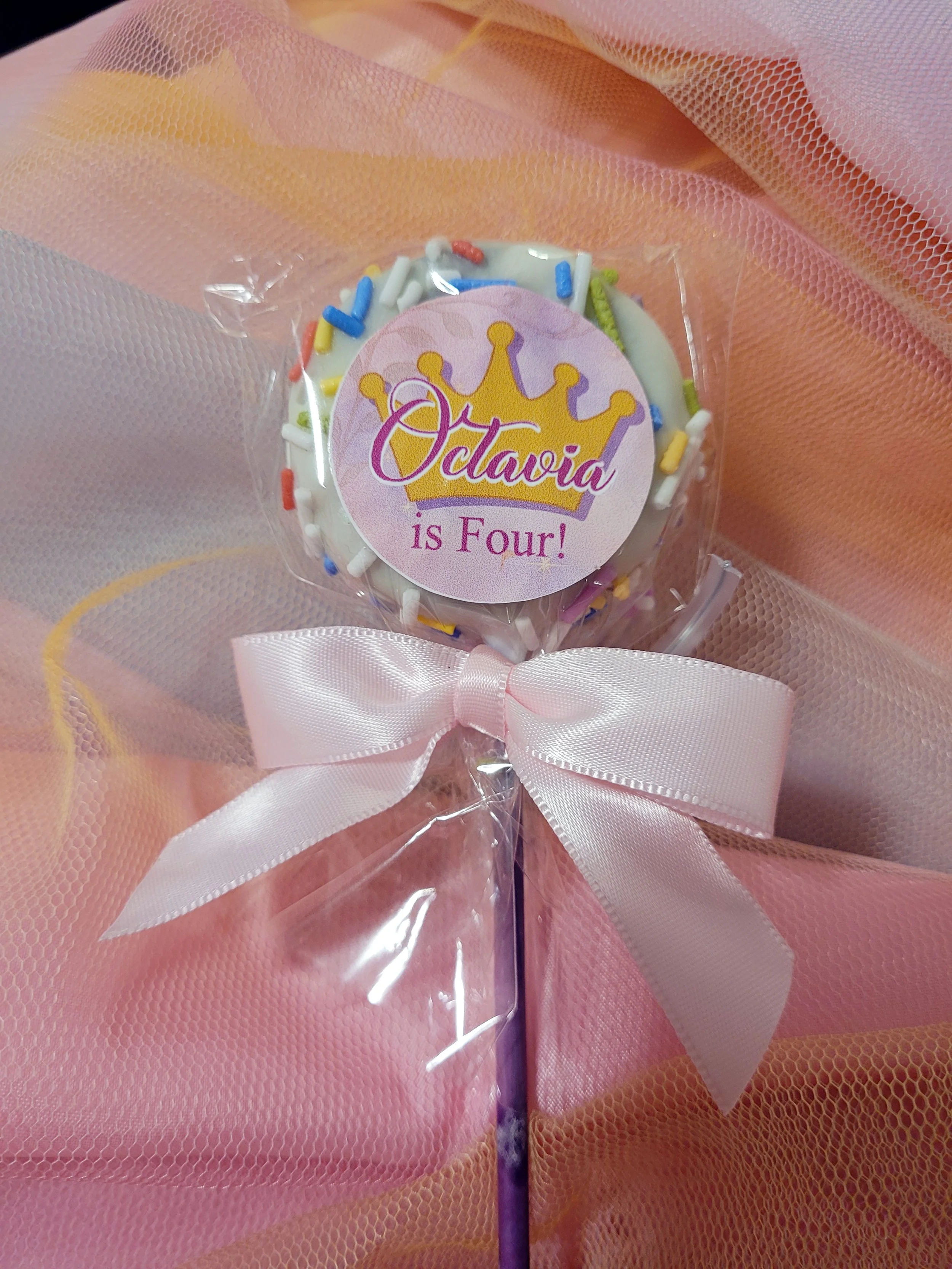 Add A Bow to your Treats!