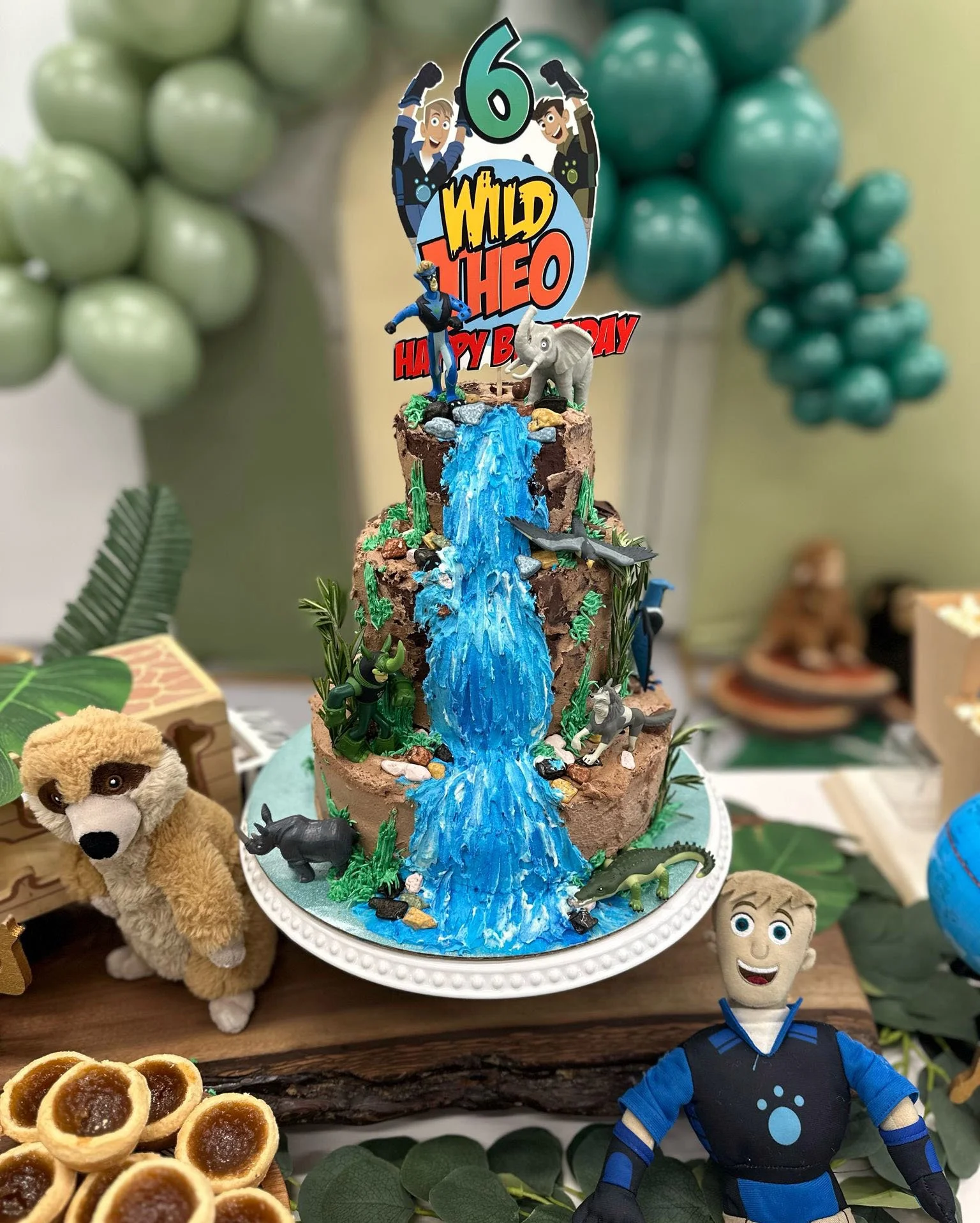 waterfall cake.jpg