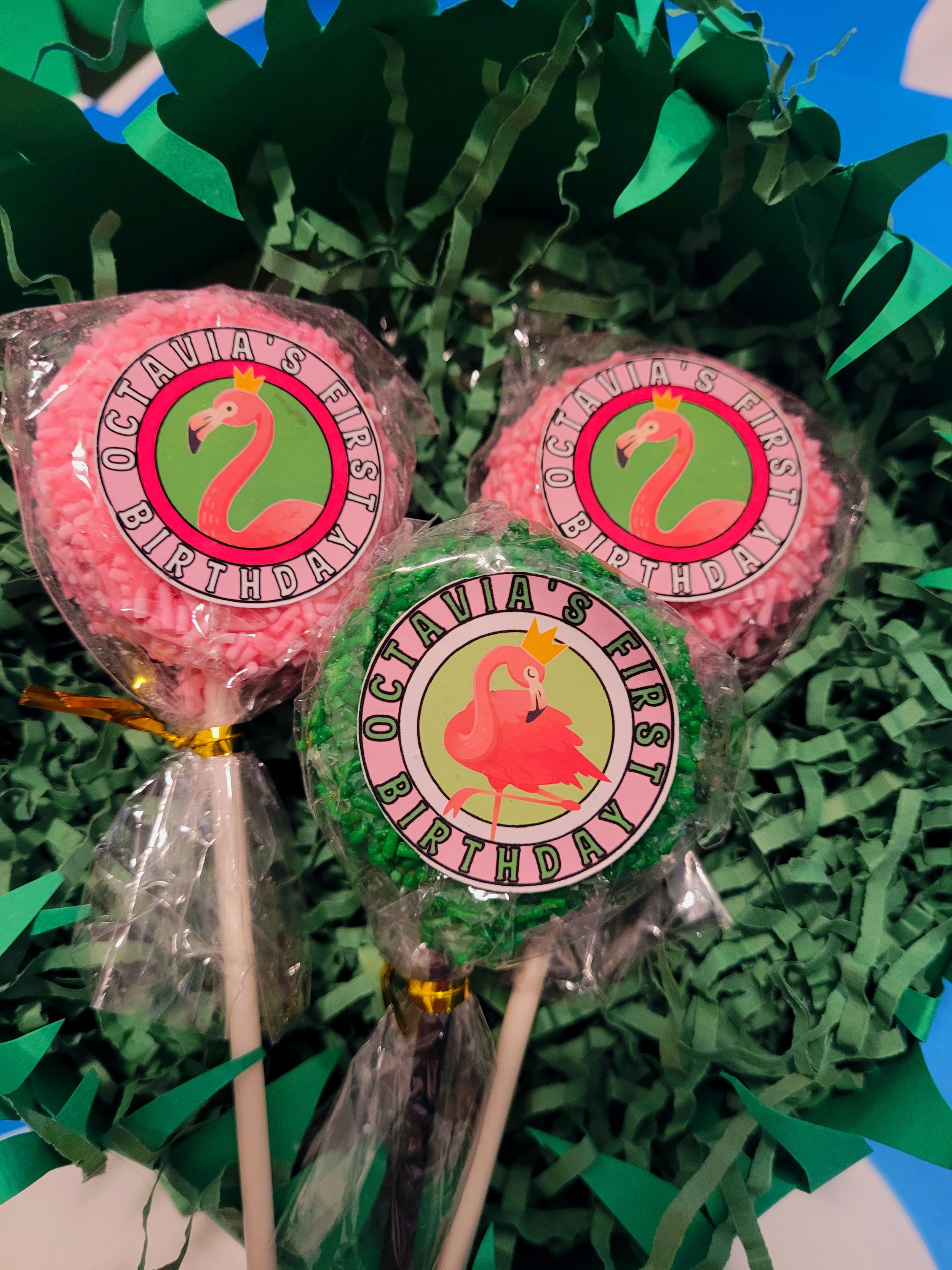 flamingo oreo pop.jpg