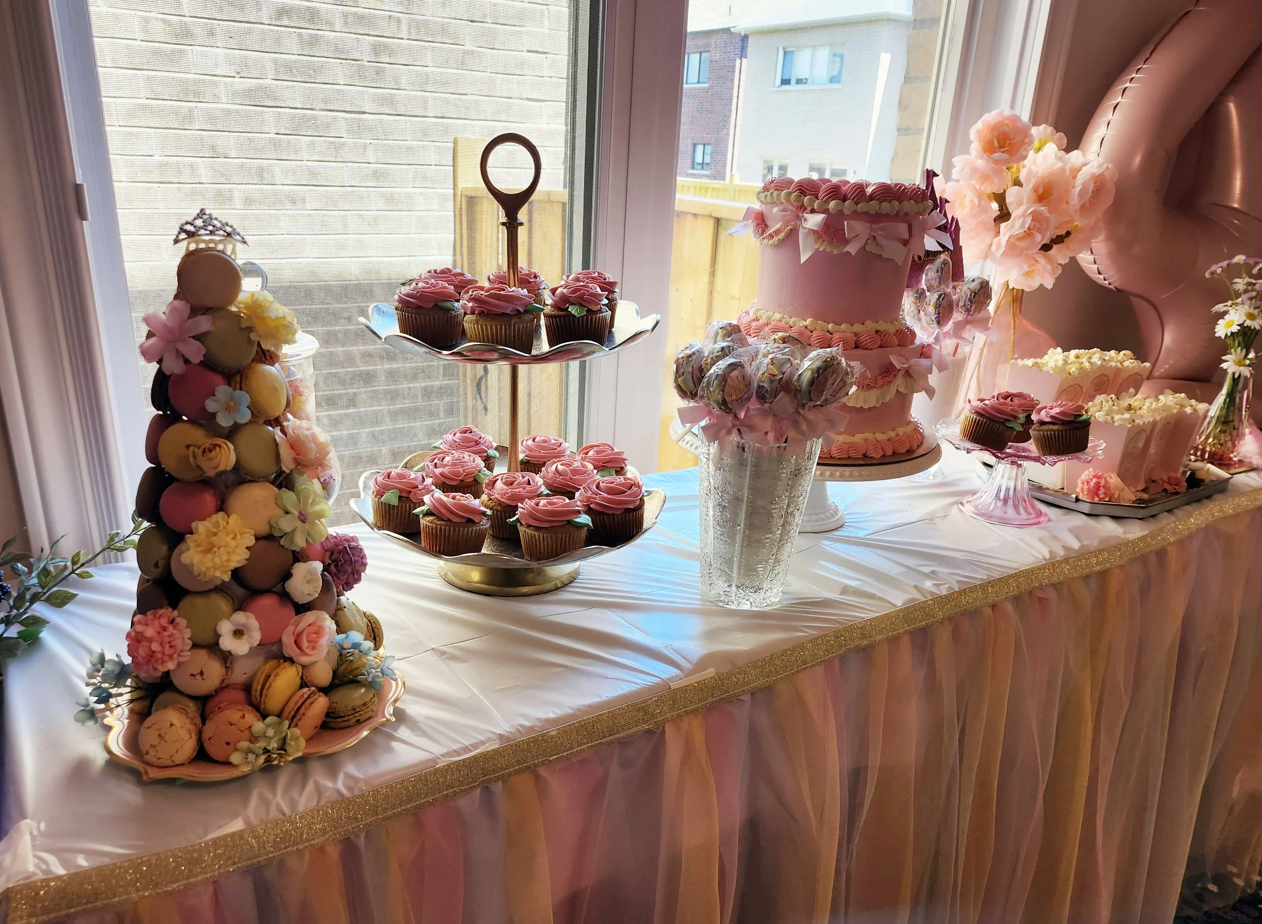 dessert table princess.jpg