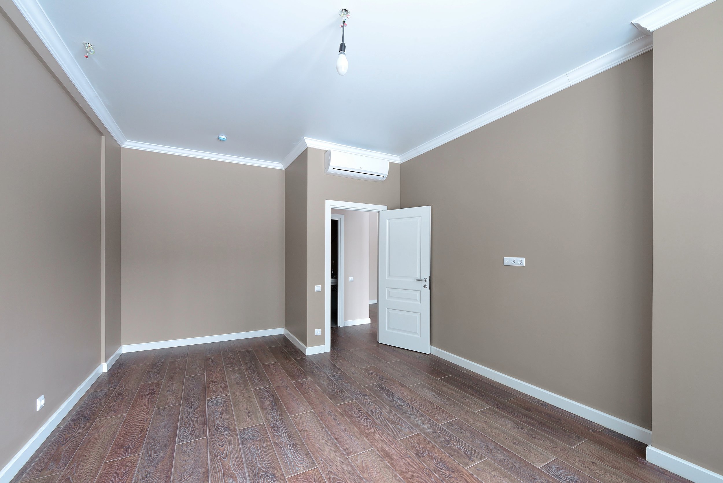 Professional Apartment and Commercial Painting Services | Interior & Exterior Experts