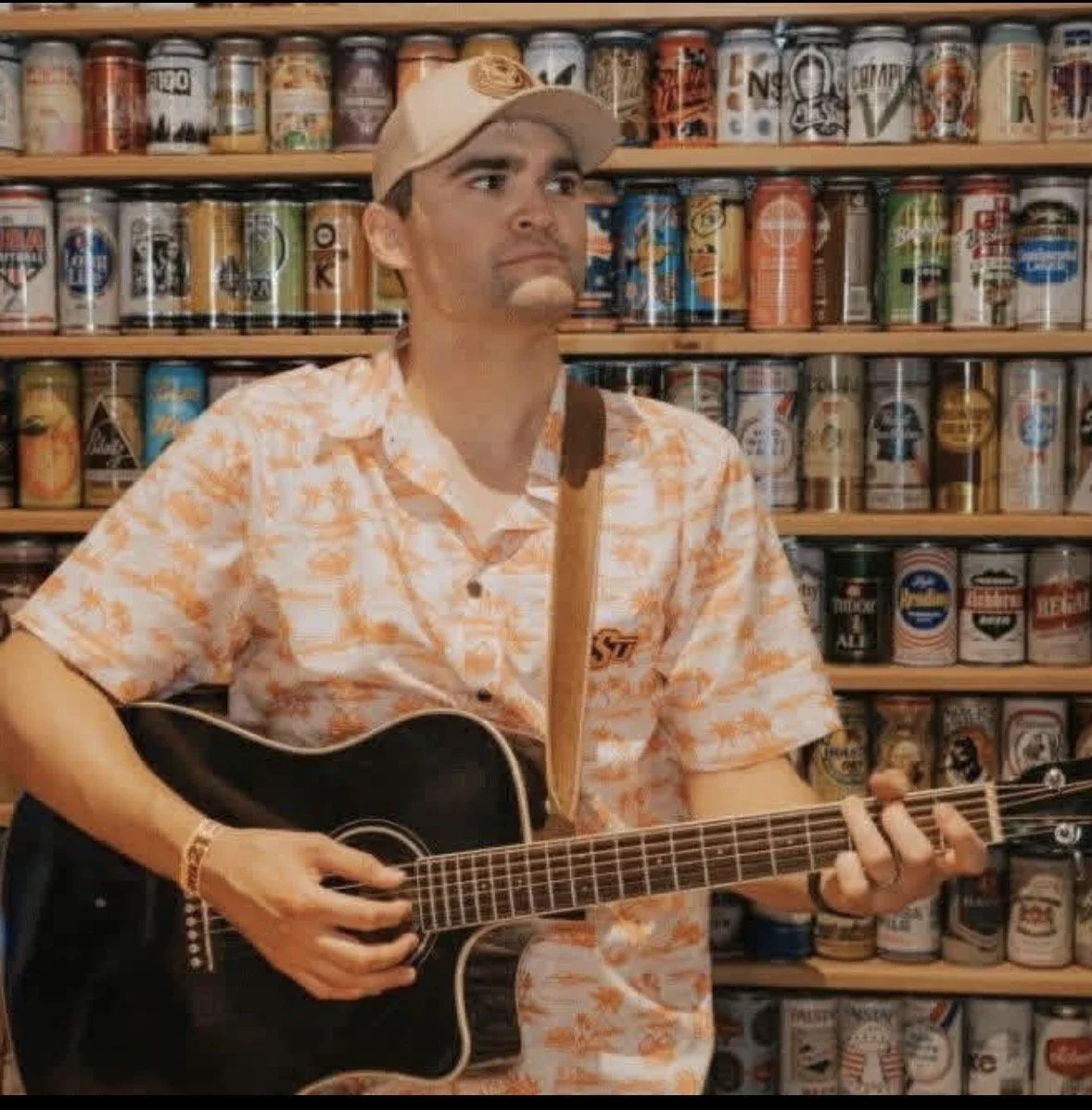 Live Music - Alex Benavides
