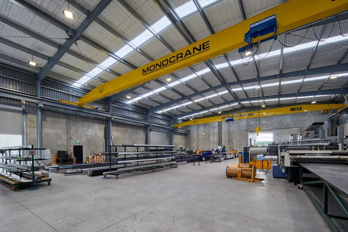 Large warehousing with gantry crane