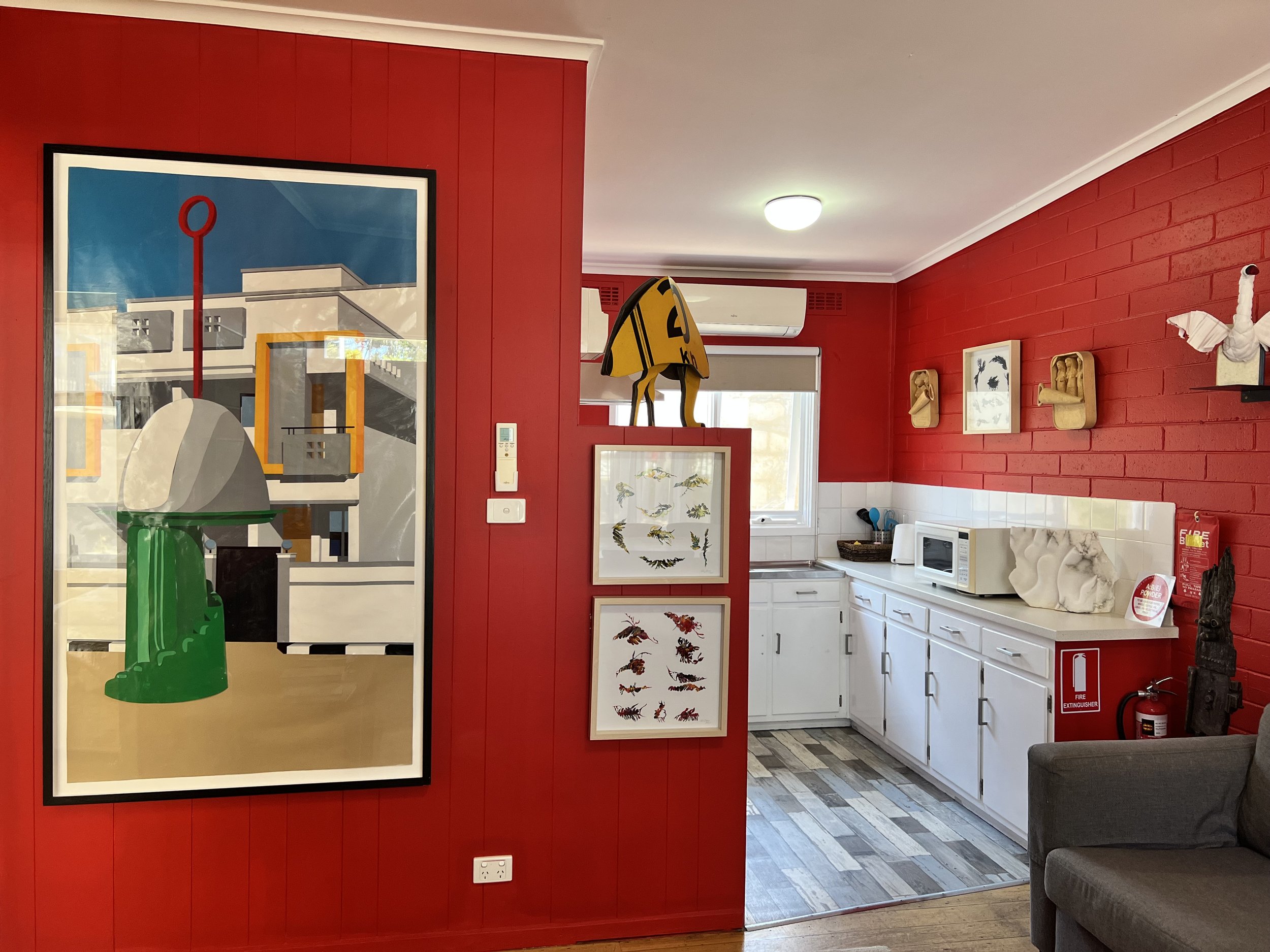 Explore Apartment 4 - Two Bedroom - Sleeps up to 5