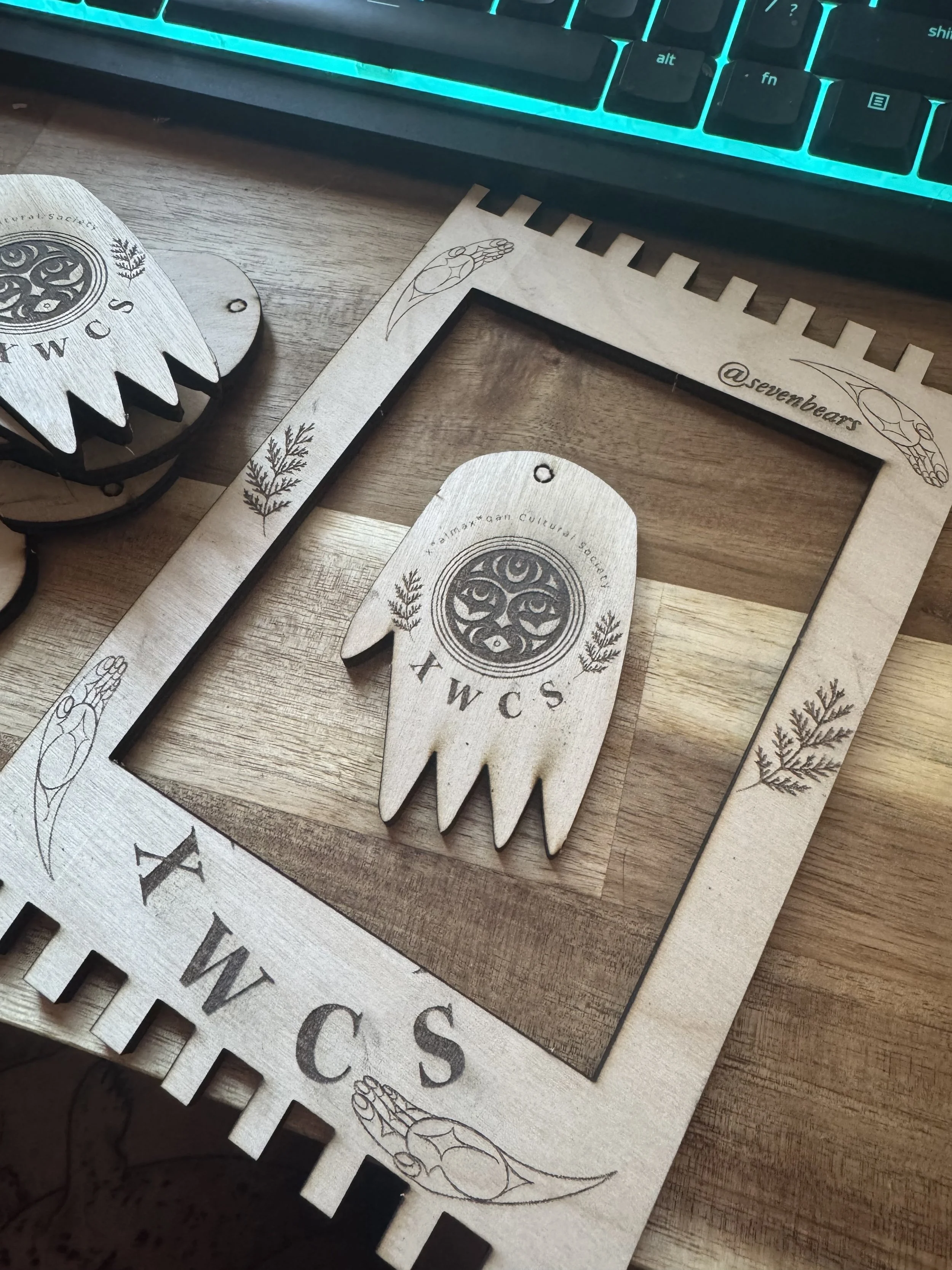 Custom Looms and Kits