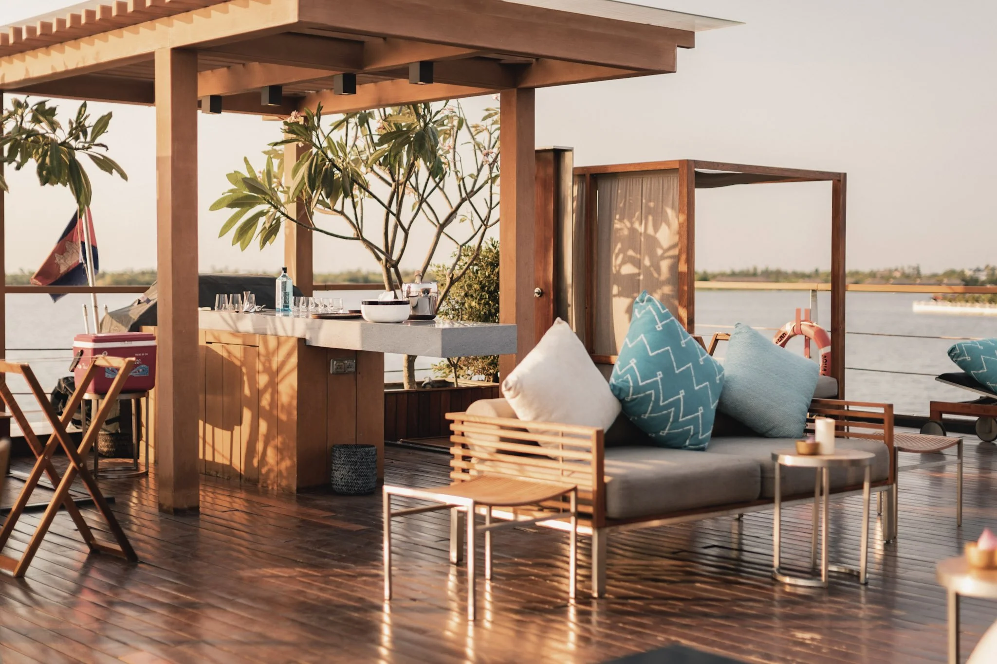 19-Aqua Mekong - Pont supérieur - 01.jpg