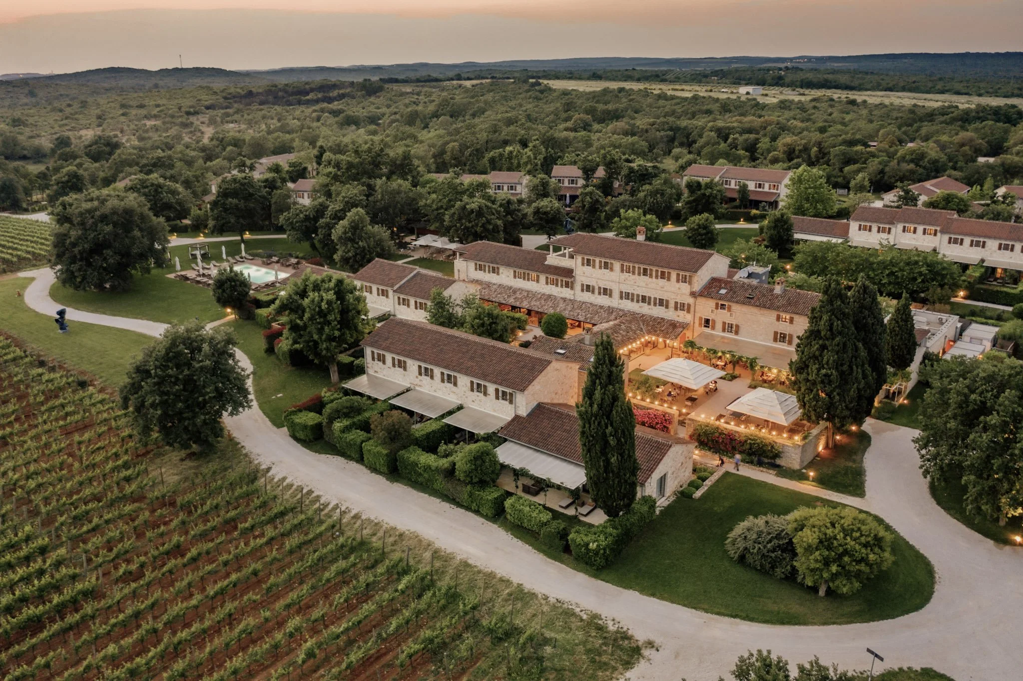 Meneghetti_Outdoors (4) (1).jpg