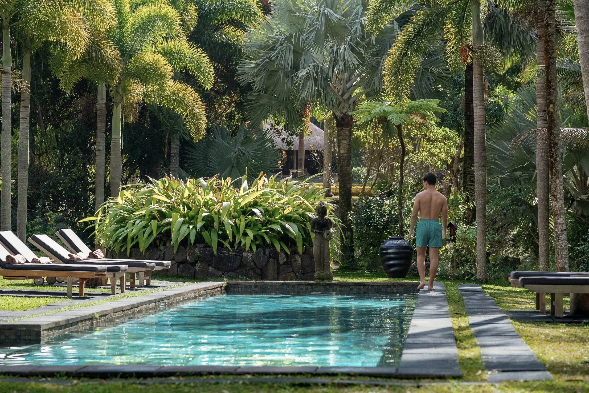 LAKAZ CHAMAREL SUITES -S015 POOL - HZ.jpg
