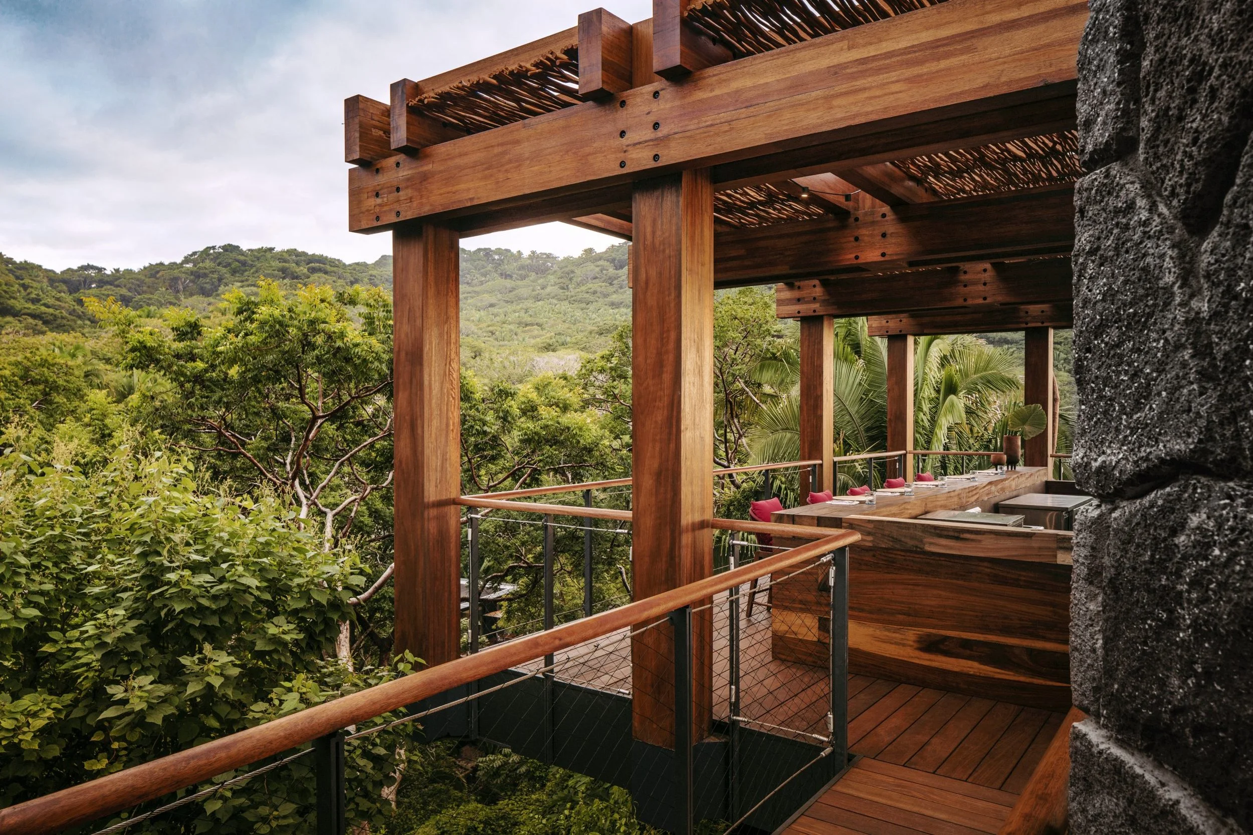 OneOnly_Mandarina_FB_TheTreetop_Bar_Jungle_View_1877_MASTER-scaled.jpg