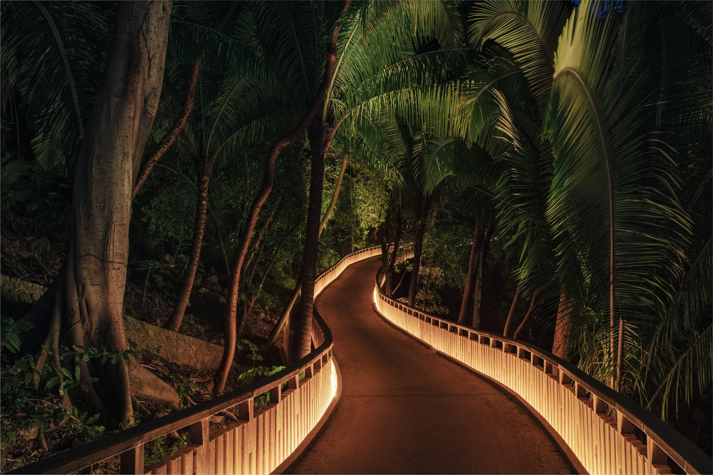 OneOnly_Mandarina_Resort_Bridge_Night_4688-HDR_MASTER-scaled.jpg