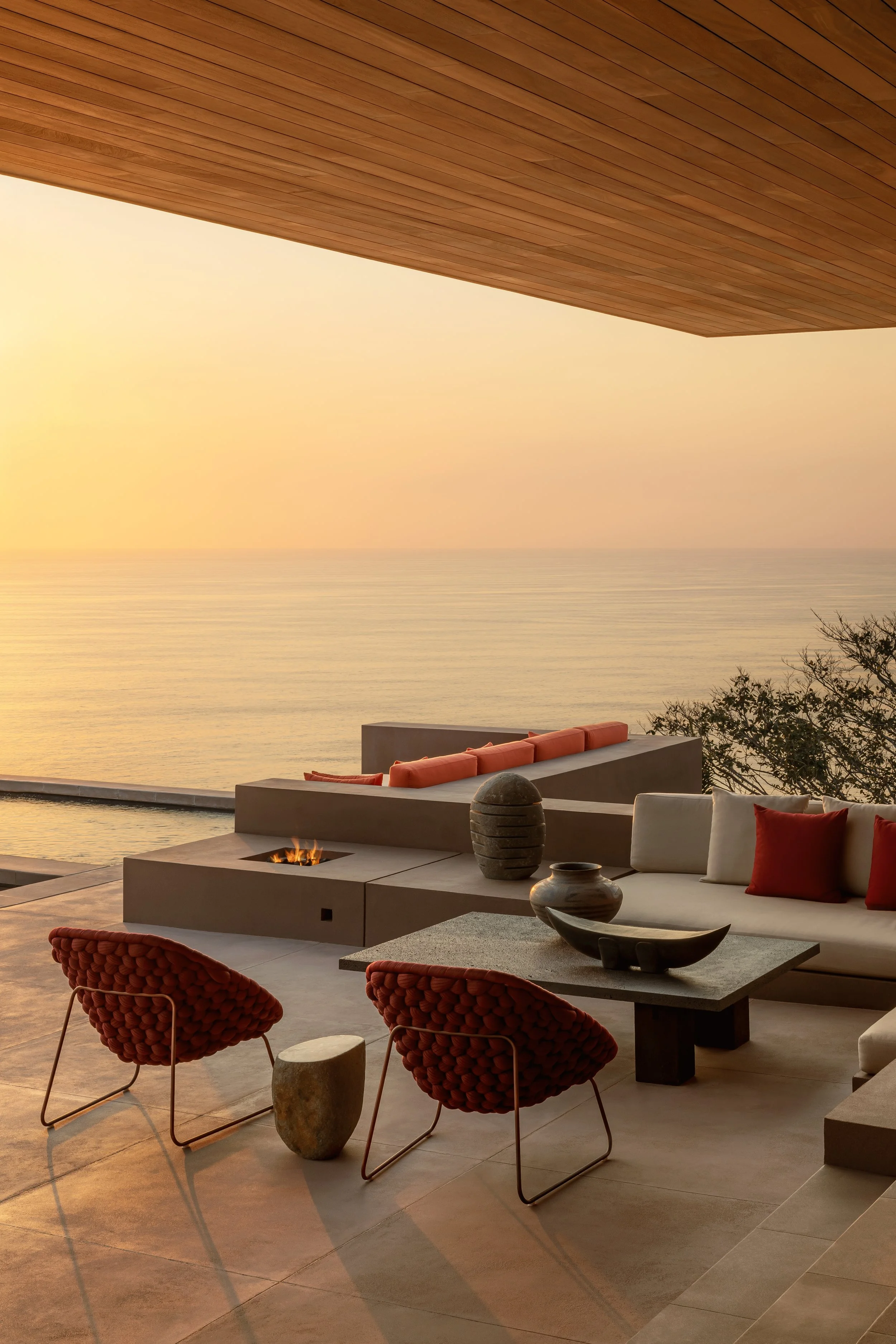 OneOnly_Mandarina_Villa-14_Pool_Firepit.jpg
