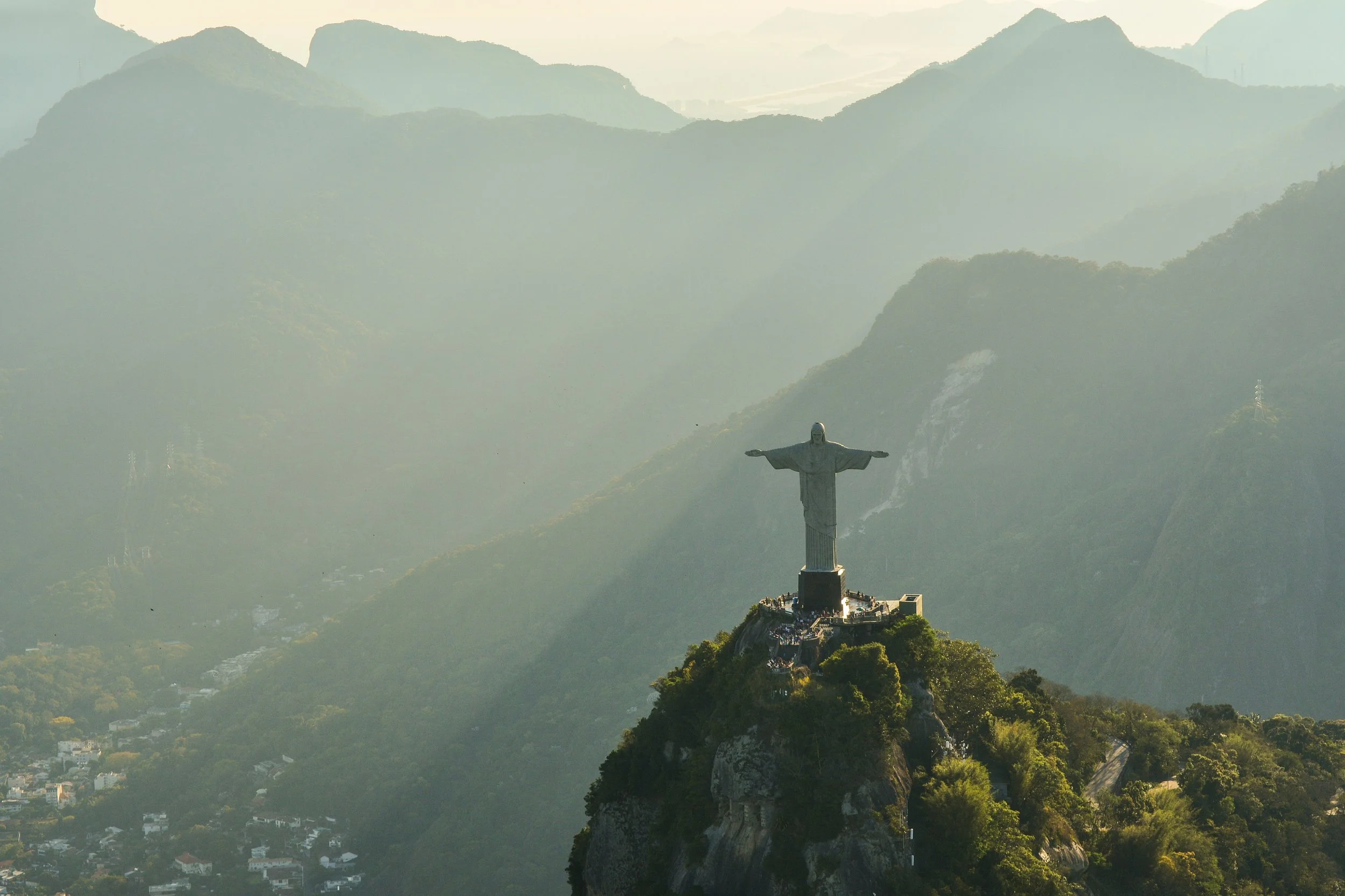 7-raphael-nogueira-CErddu-JwKw-unsplash.jpg