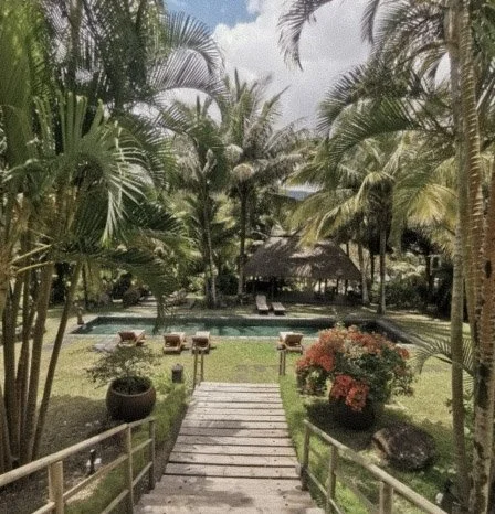 Lakez Chamarel.jpg
