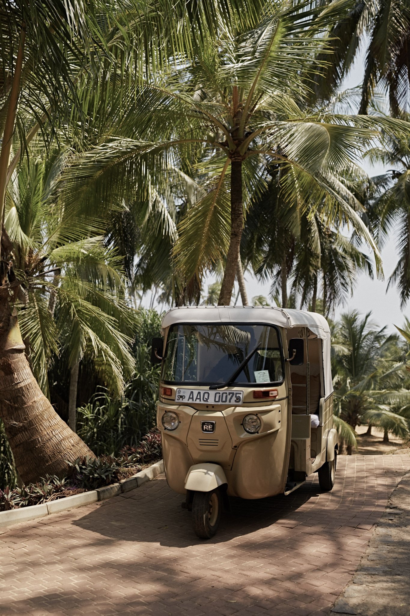 29-Amanwella, Sri Lanka - Tuk Tuk.jpg