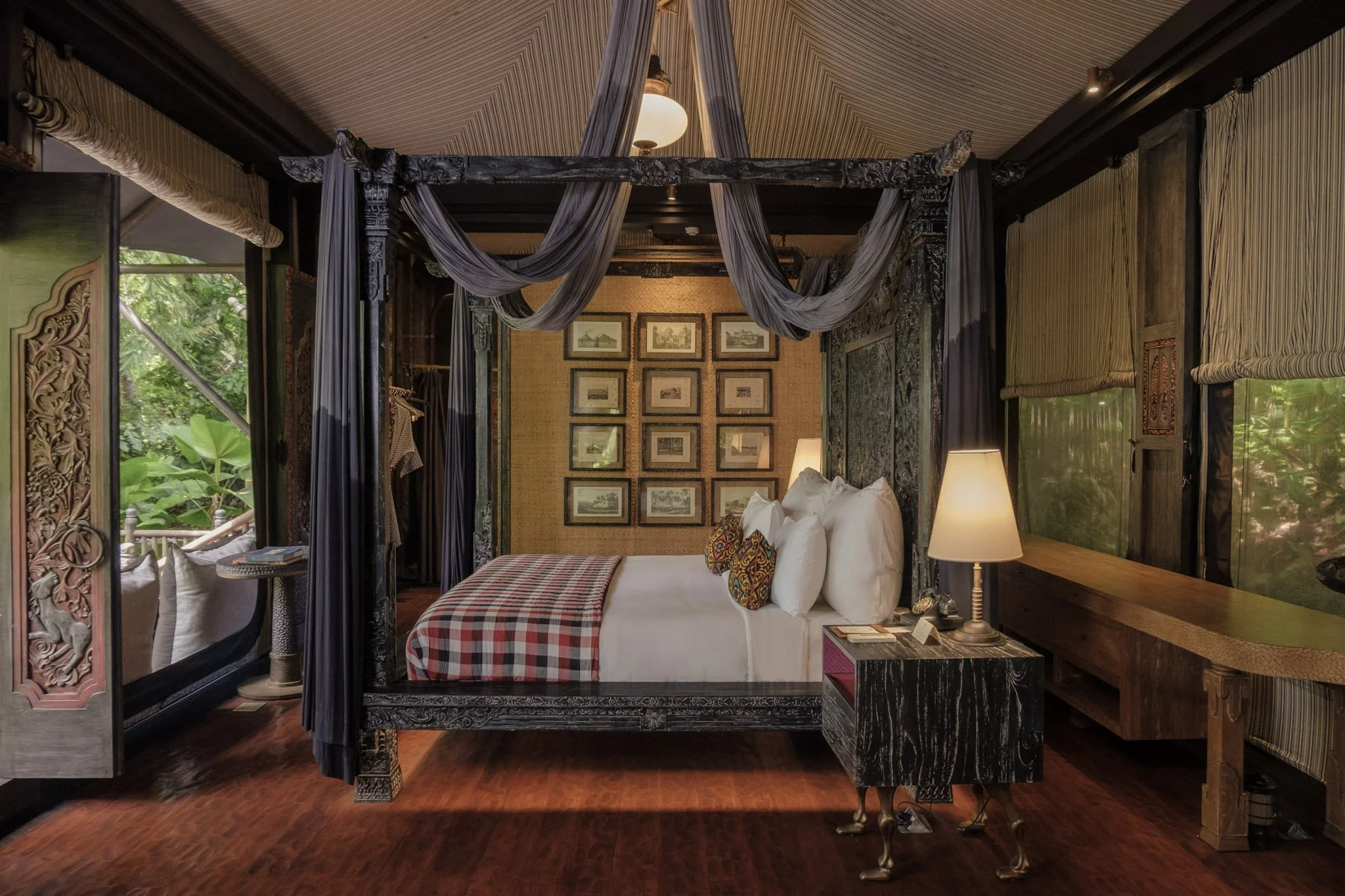 9-Capella Ubud Accommodation Terrace Tent Bedroom2.jpg