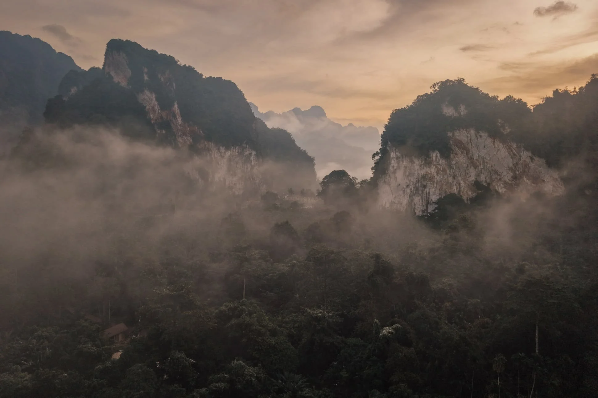 29-Lost Horizon Surroundings (1).jpg