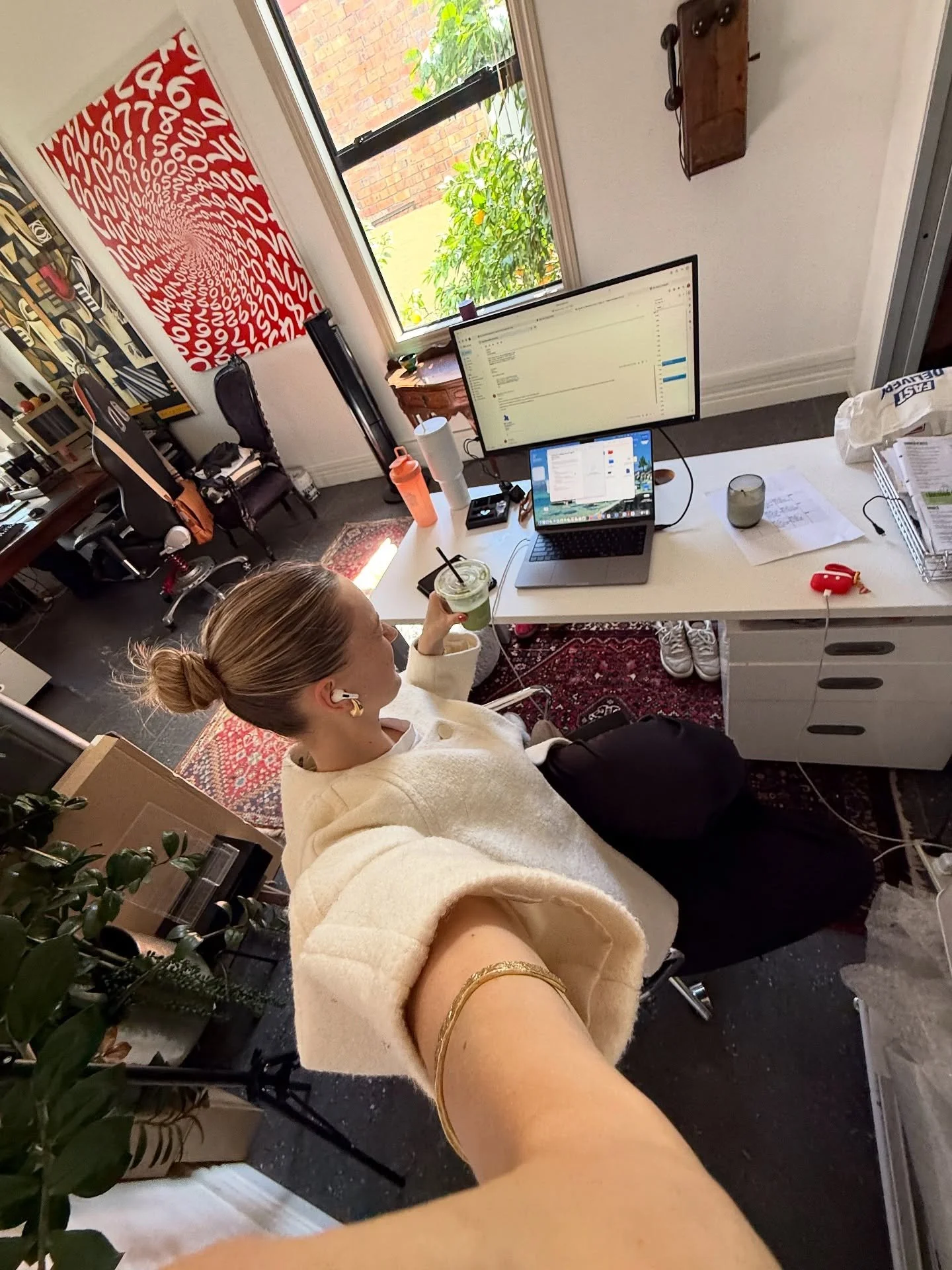 The design work and everything in between my life ⭐️#freelance  #freelancedesigner