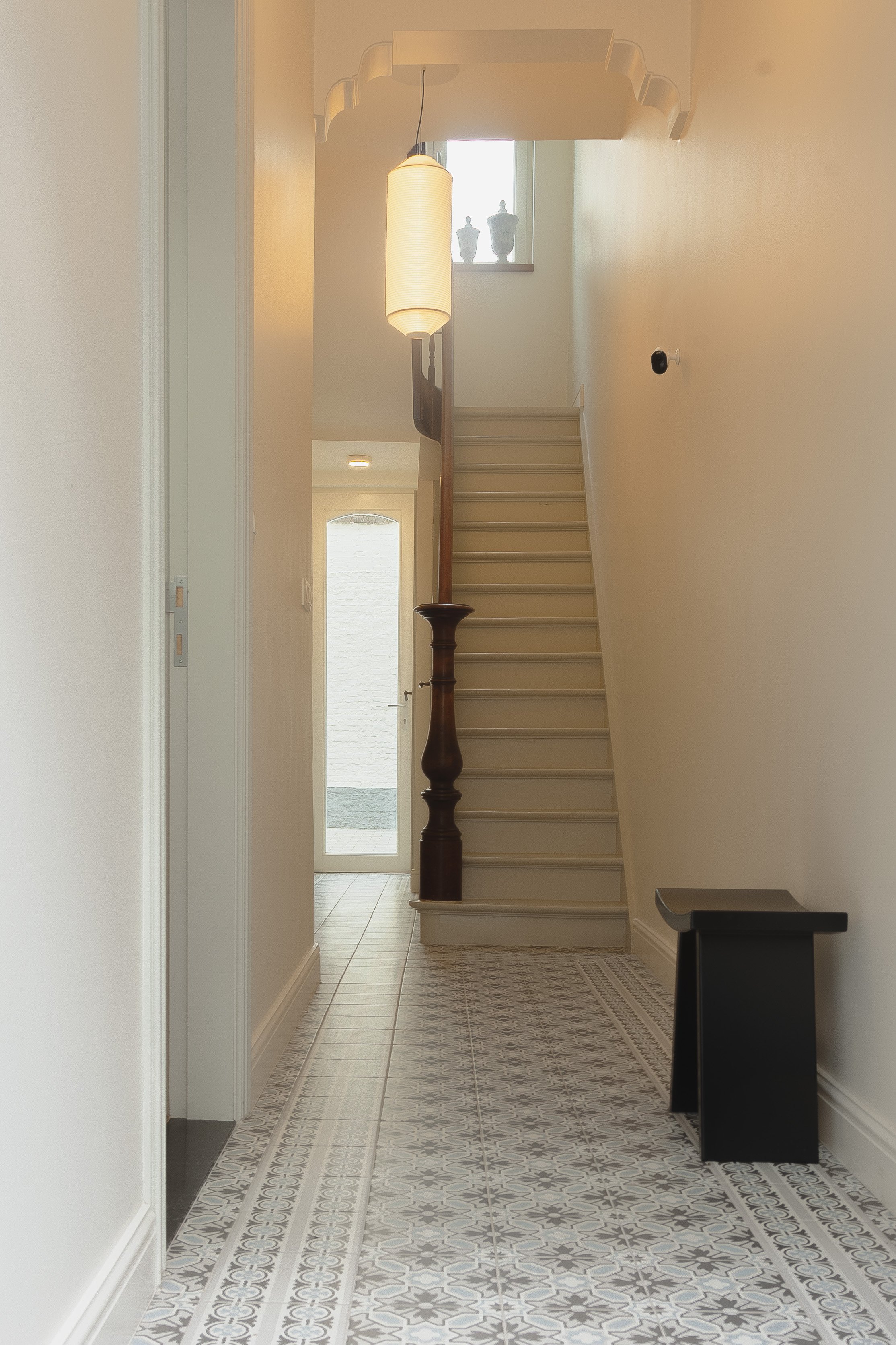 hallway-1-day.jpg