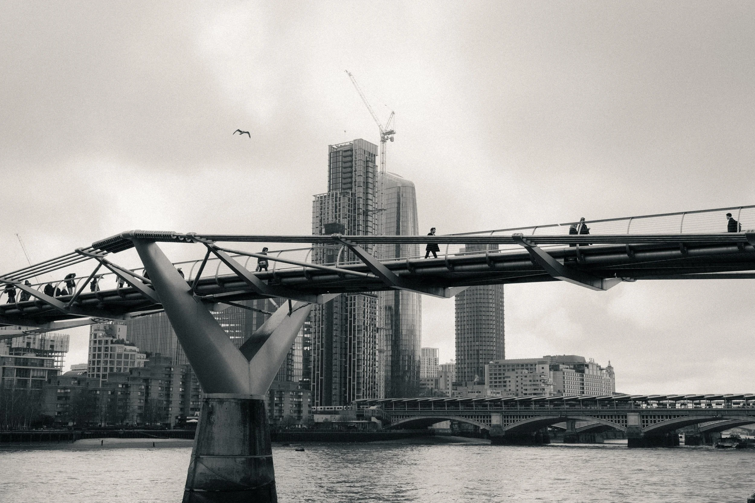 London 13-14-02-26-1.jpg