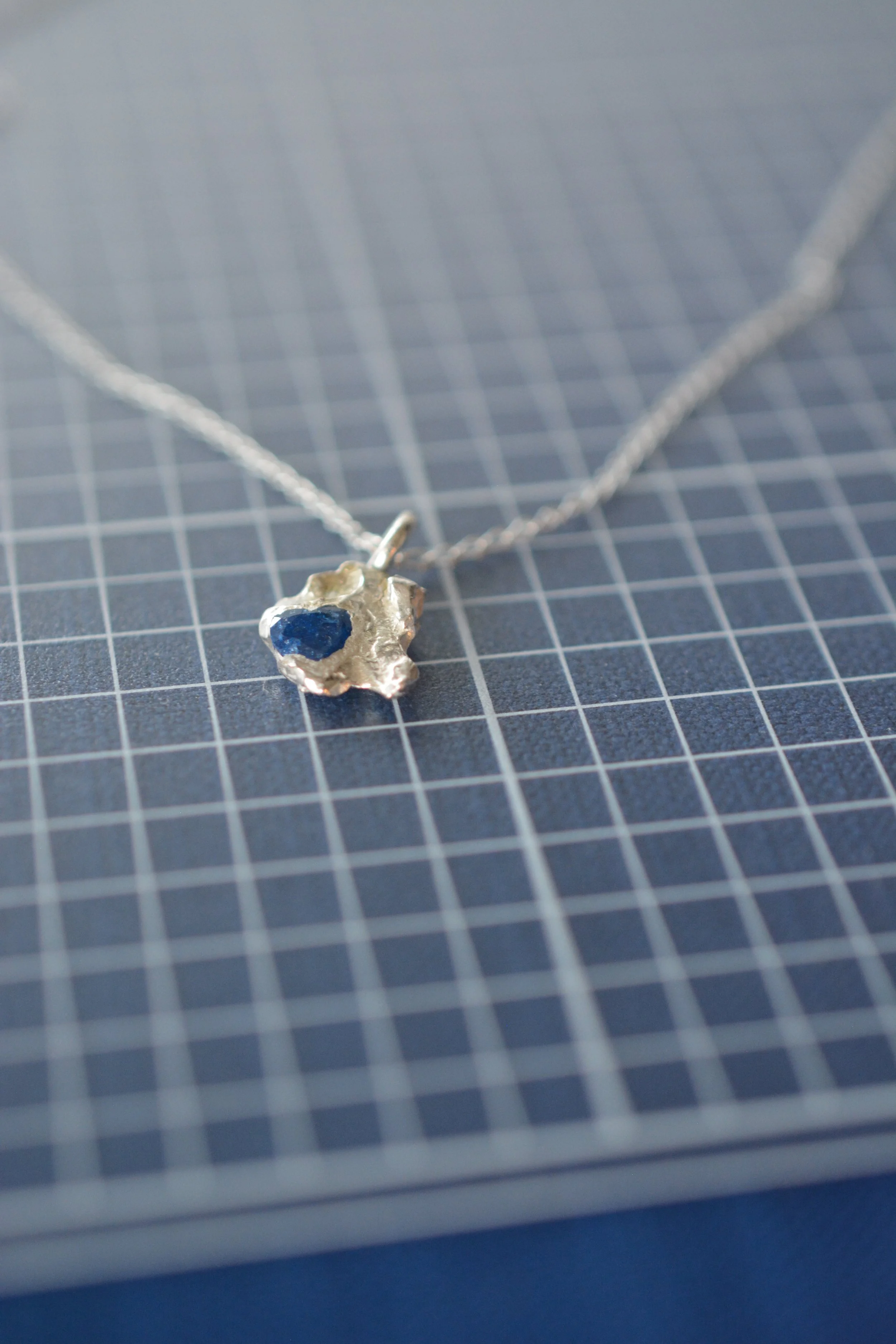 (UN)EARTH Silver Blue Heart Pendant with Necklace