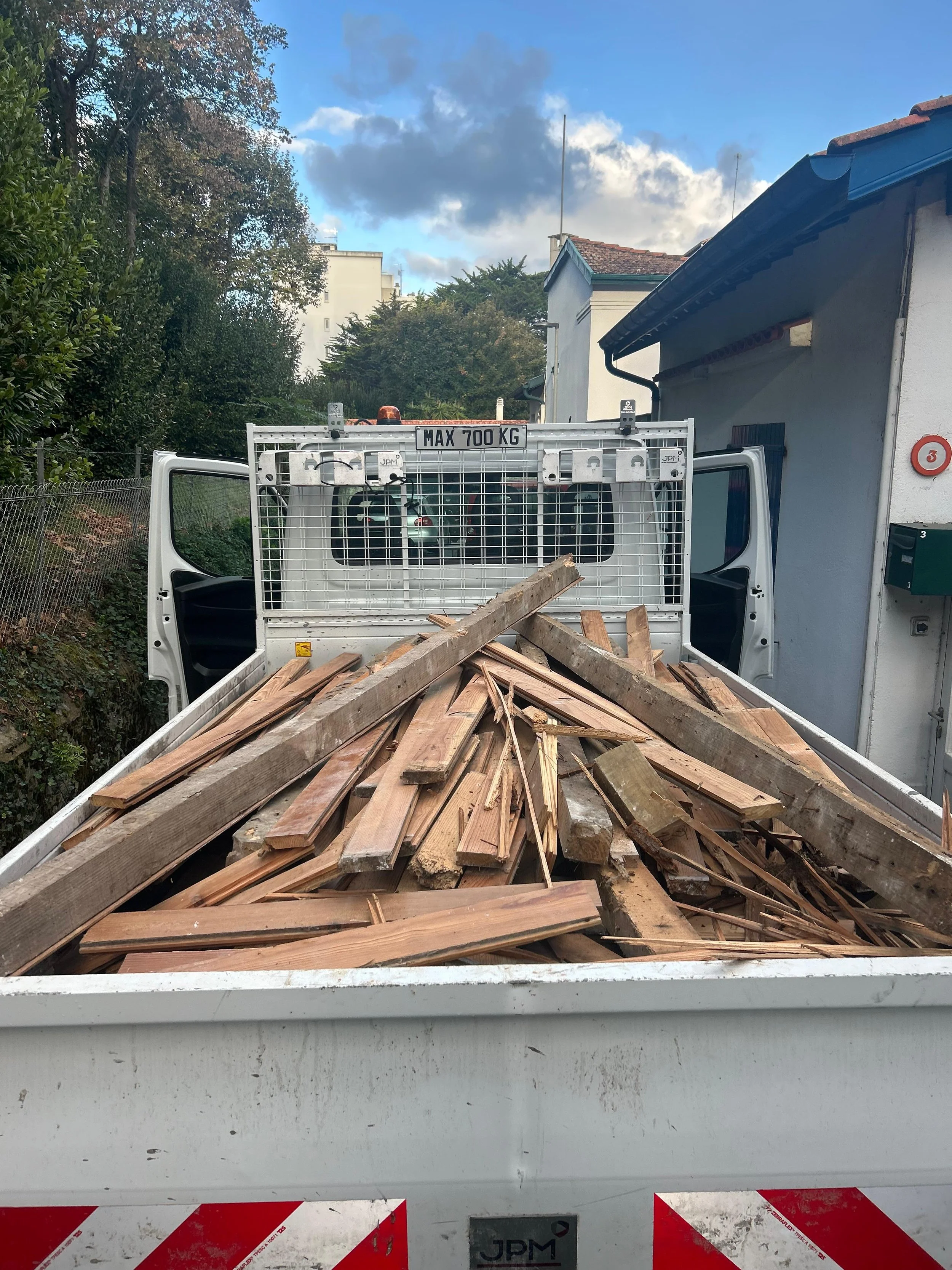 WhatsApp Image 2025-11-10 at 14.17.59 (2).jpeg