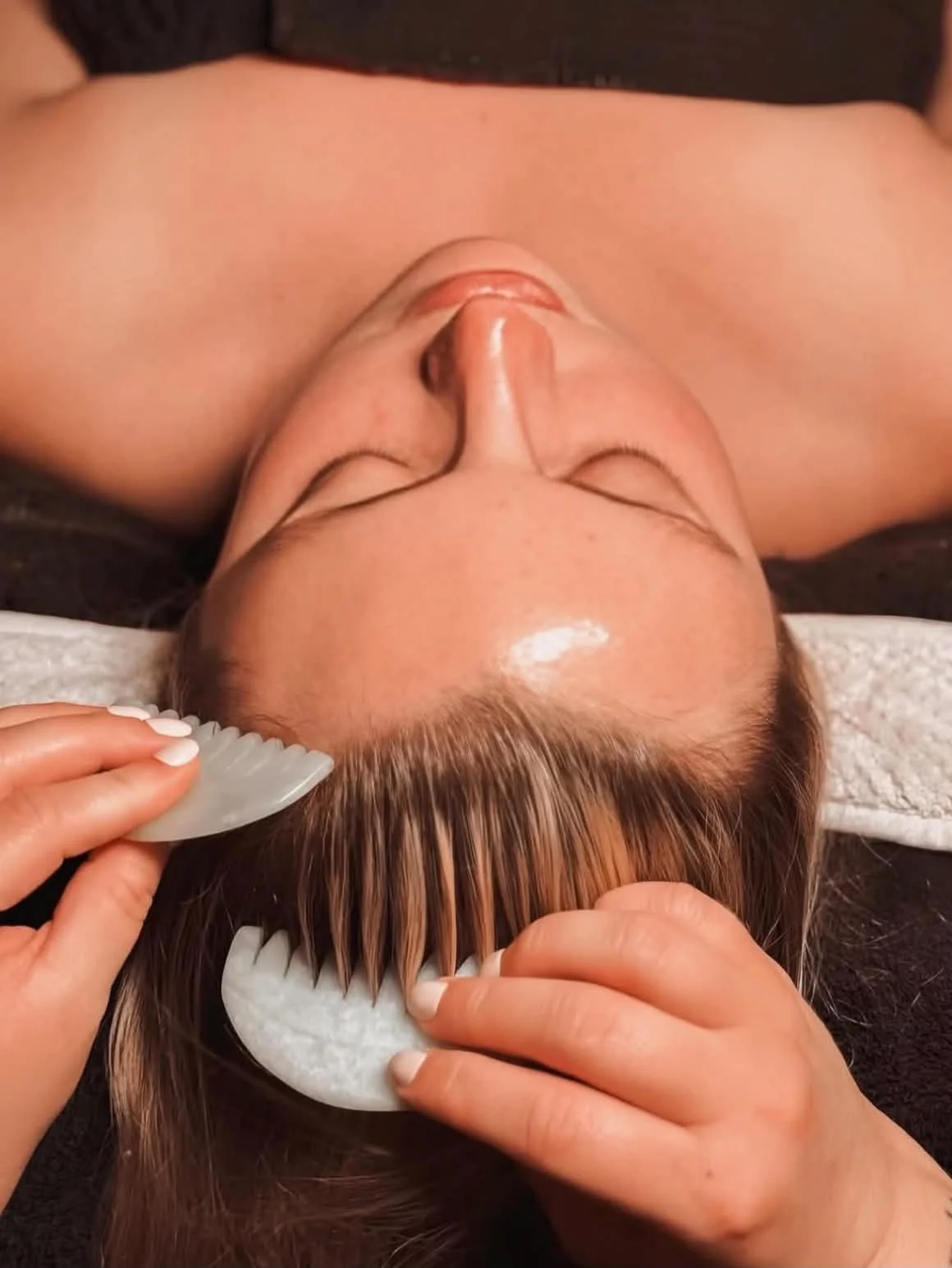 Exfoliating and Hydrating Scalp Treatment
