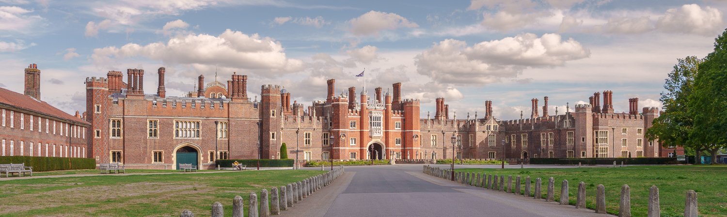 hampton_court_palace.jpg