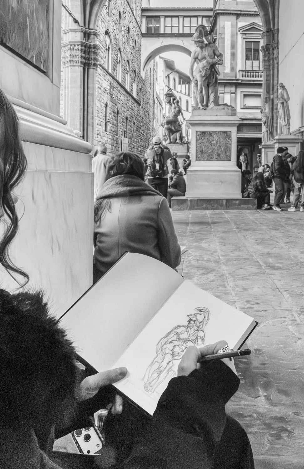 girl_sketching_sculpture.jpg