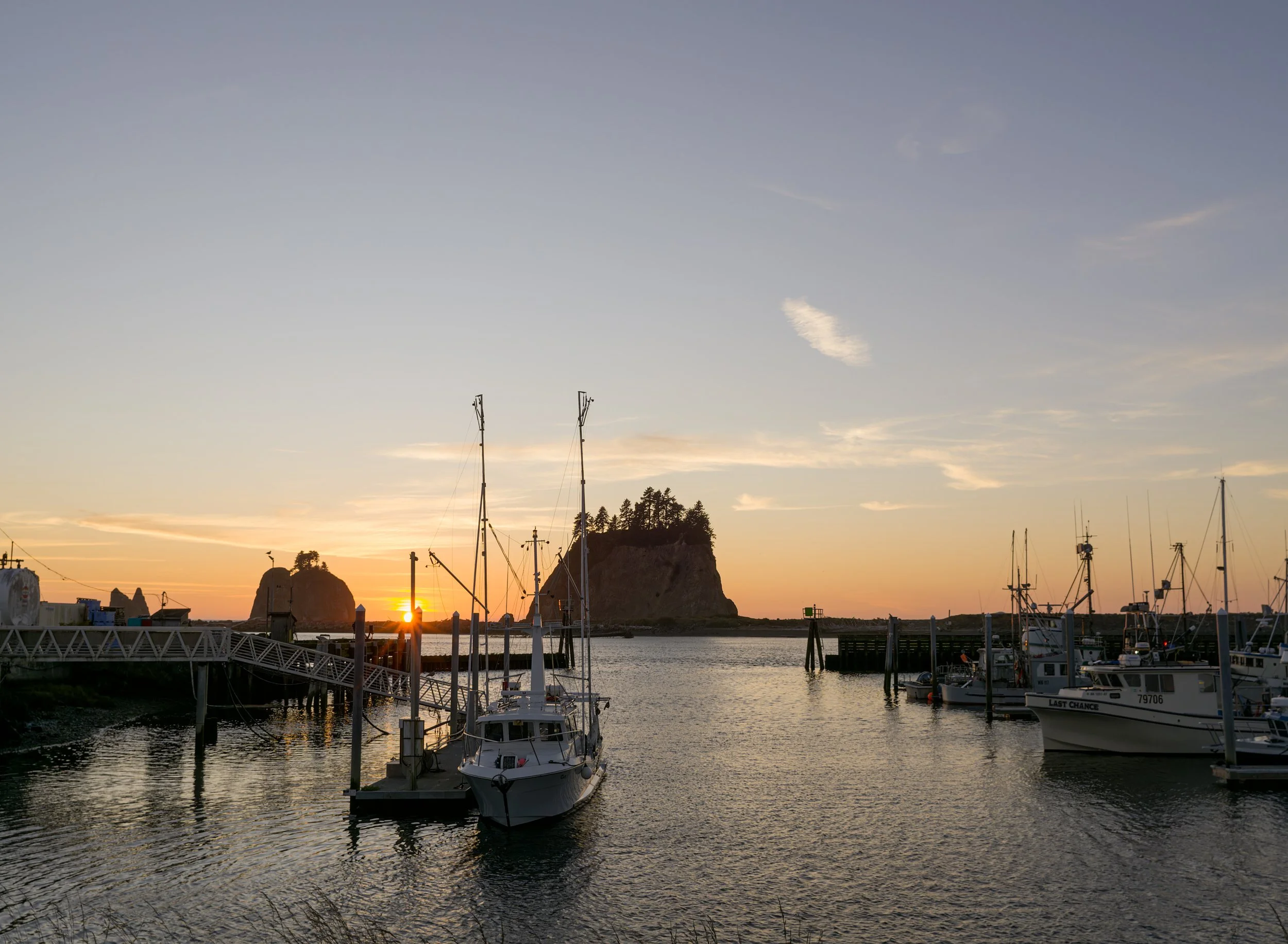 marina-sunset-crush-sea-stacks-first-beach-la-push-quileute-reservation-clallam-county-coastal-uplands-coast-range-ecoregion-olympic-peninsula-494-color-and-photo-labs-llc.jpg