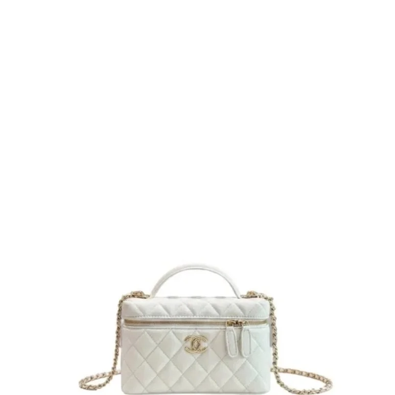 Add+a+subheading+I+ordered+bag+with+pearls+in+white++silver+color..jpg