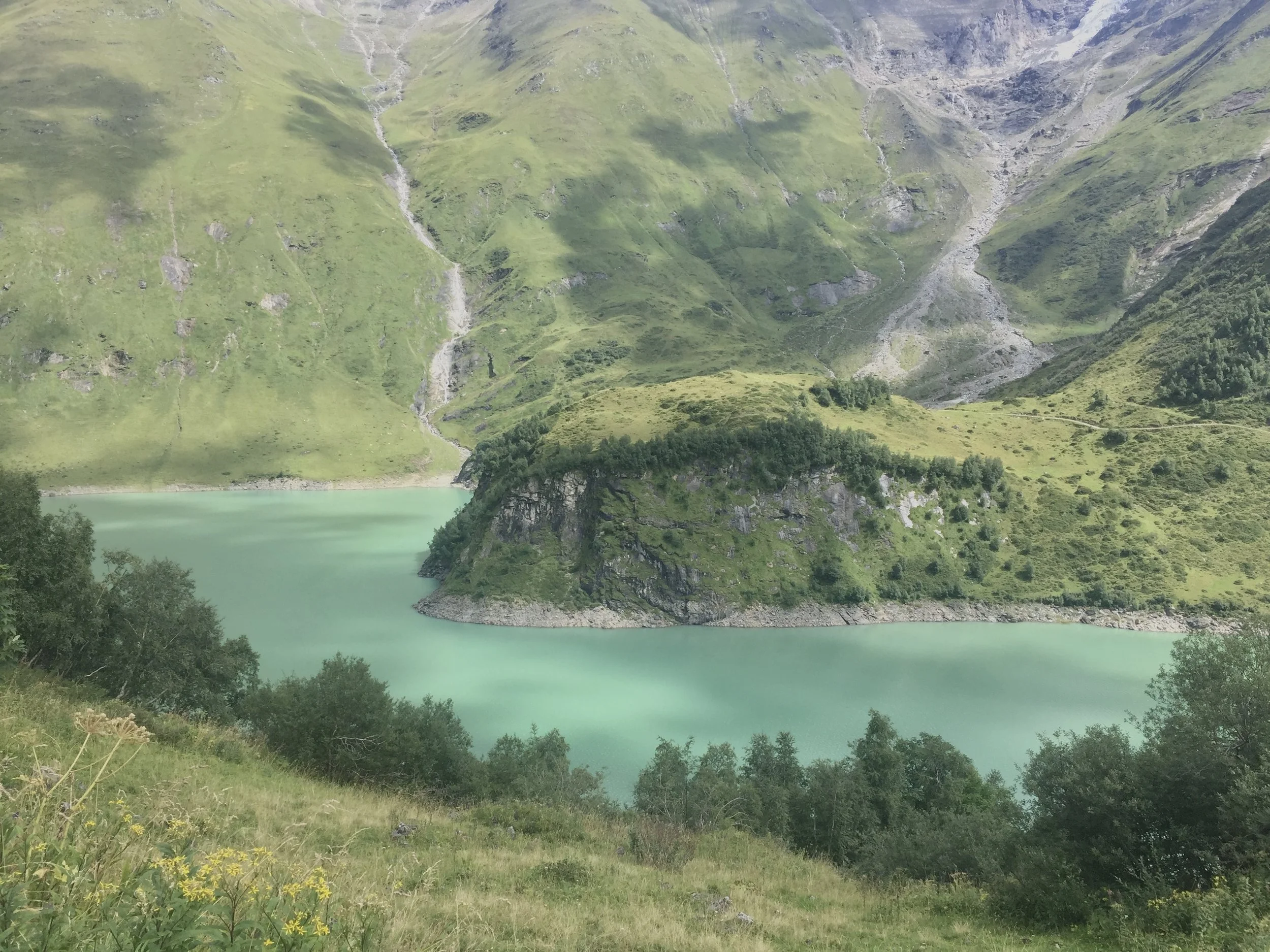 2-Mountain Freshwater