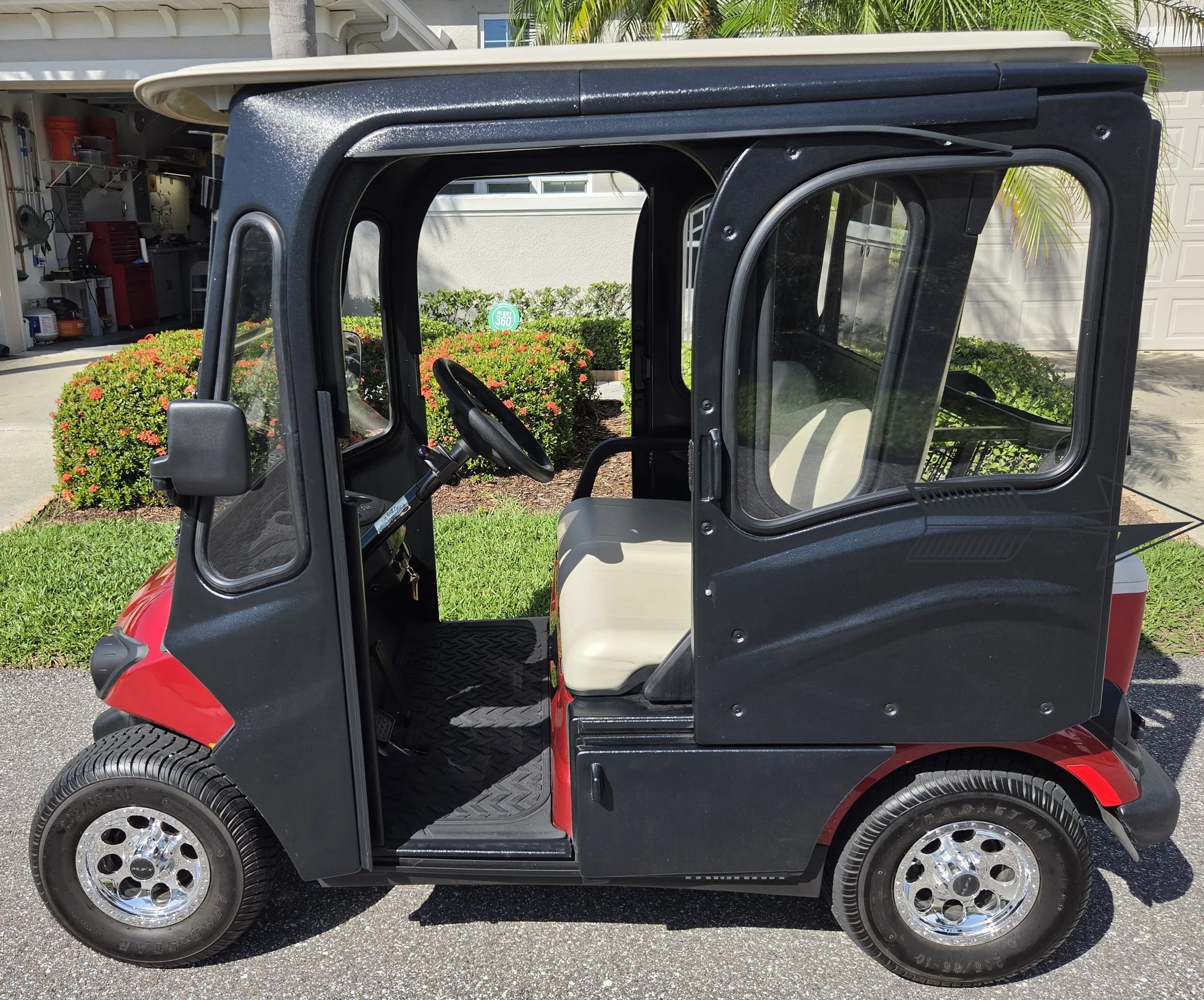  2019 Yamaha Golf Cart  Name: John Barry Item Description: 2019 Yamaha Drive2 48volt Golf Cart
Trojan lead acid batteries replaced November 2024
Excellent condition. Asking Price: 4500 Price Negotiation: Make Offer Phone: (813) 253-9659 Either Calls 