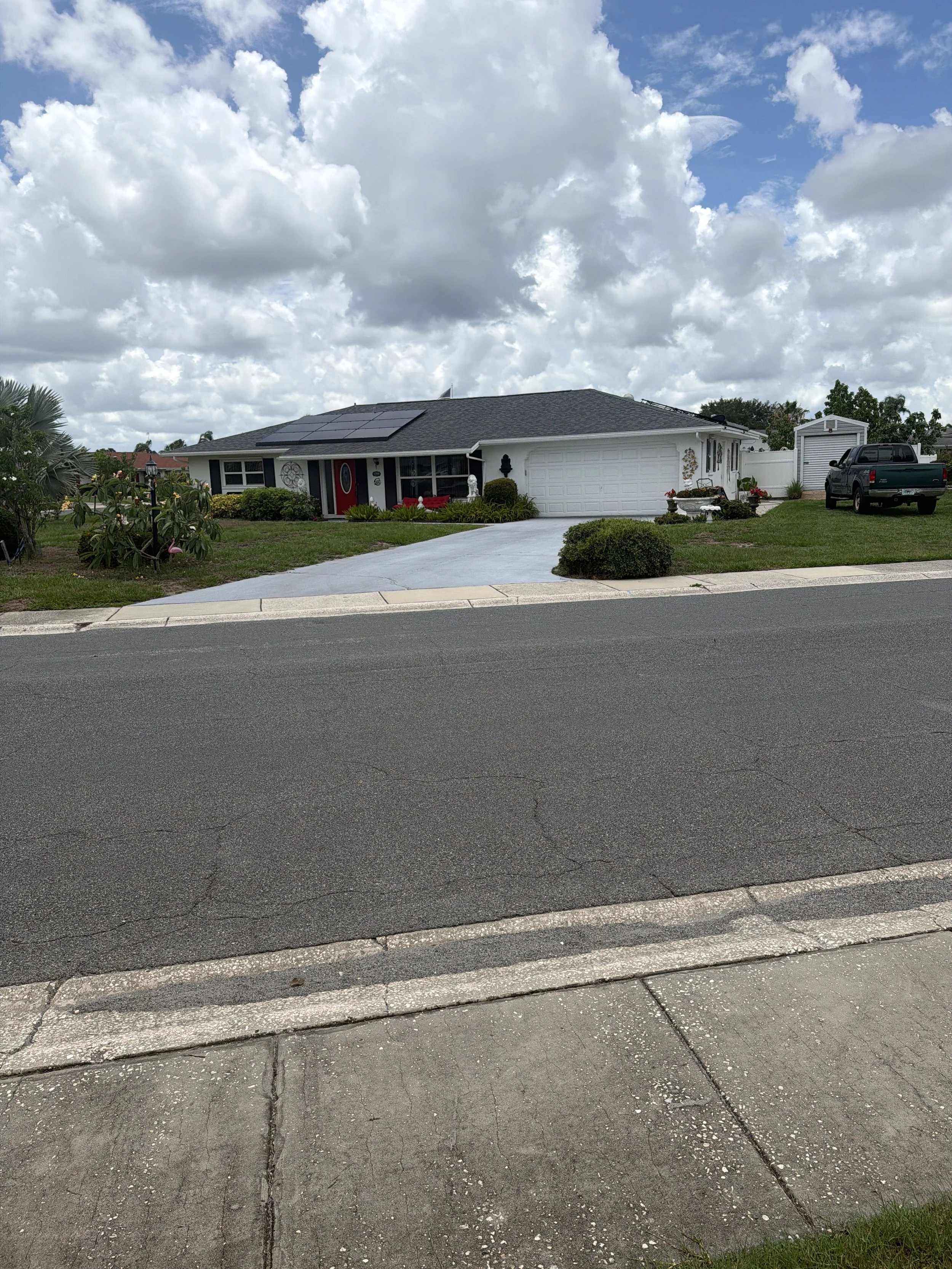  House for sale in sun city center 1/3 acre  Name: Victor Carlson Item Description: 2 Bedroom, 2 Baths office, Garage , Lanai with an extra screened in room , Golf cart garage or storage shed with power , Lots of updates , for sale by owner . No HOA 