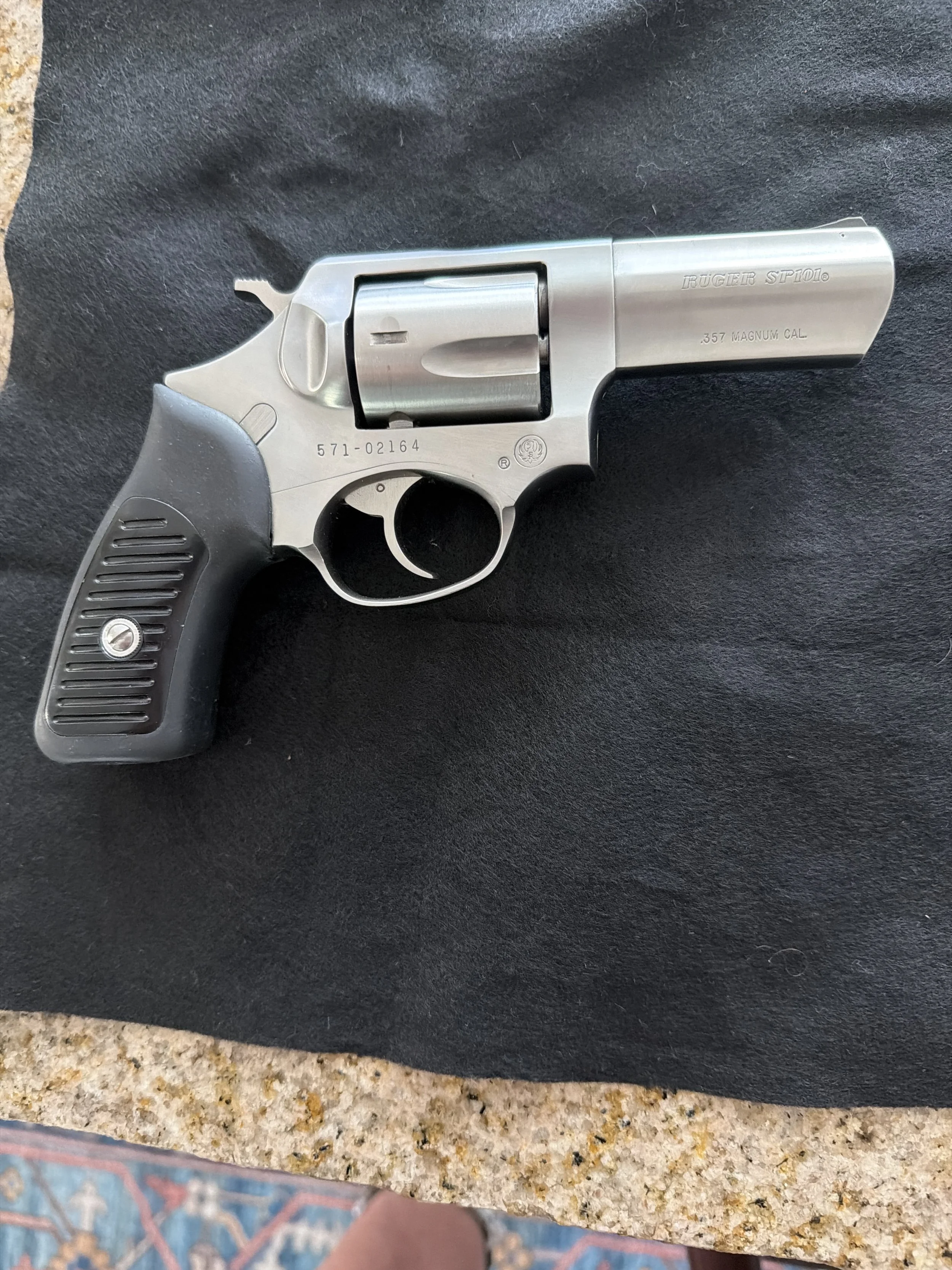  Ruger SP101 357 5 shot revolver  Name: Victor Carlson Item Description: Very nice shape gun only Asking Price: 500 Price Negotiation: Make Offer Phone: (518) 231-7035 Either Calls or Texts  Expires: 12/09