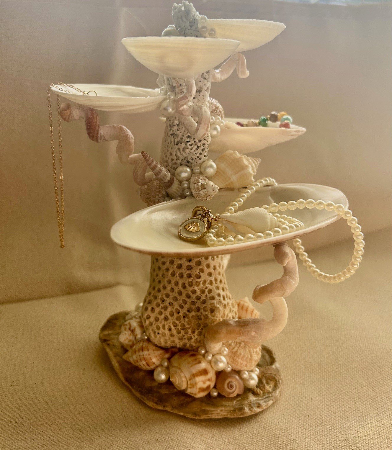 coral stand 3.jpg